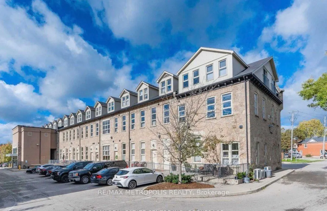 25 Concession Street #110