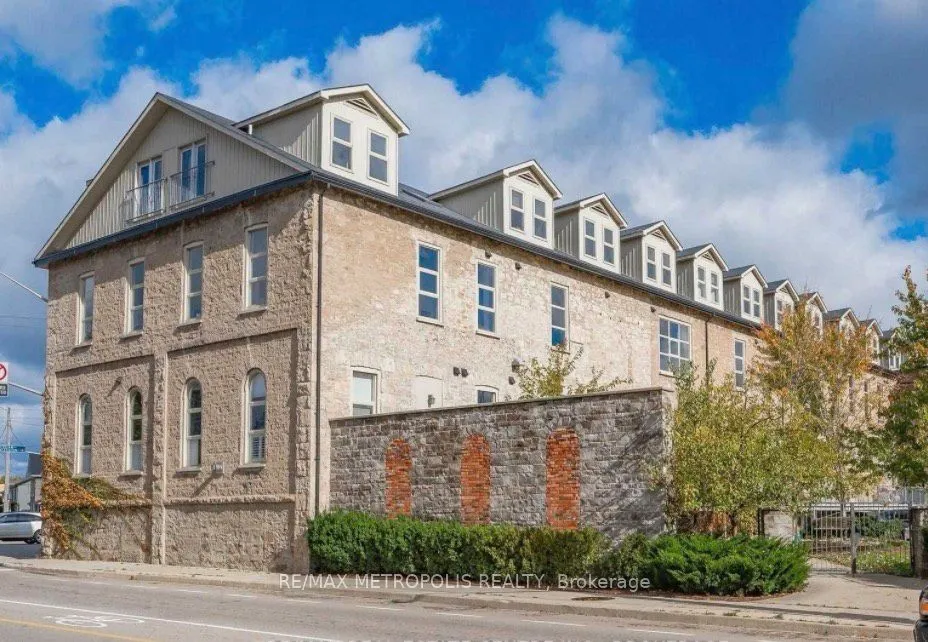 25 Concession Street #110
