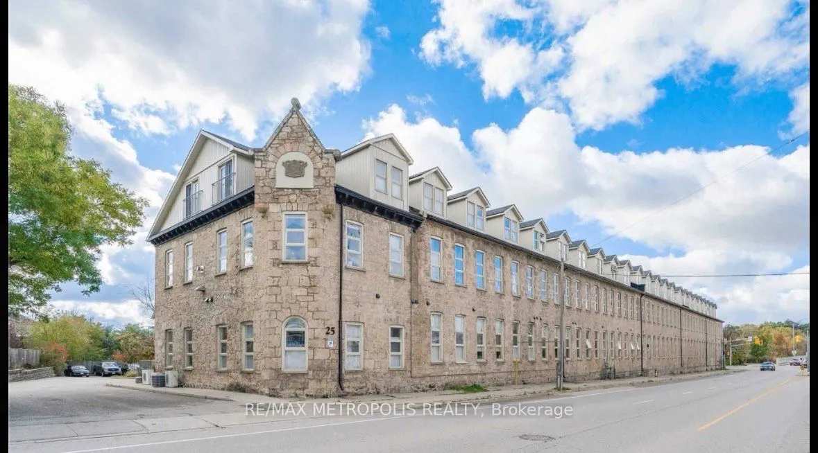 25 Concession Street #110