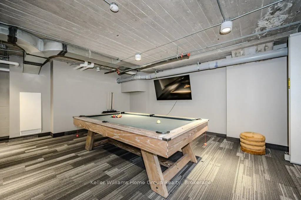 120 Huron Street #304