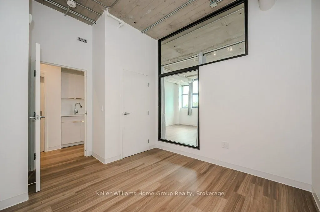 120 Huron Street #304