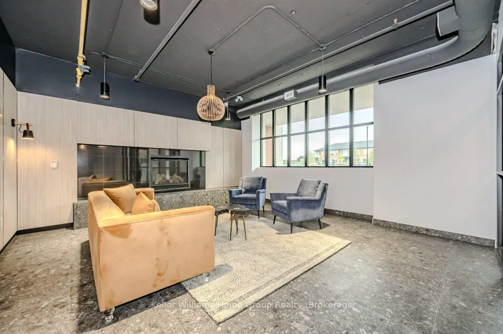 120 Huron Street #304
