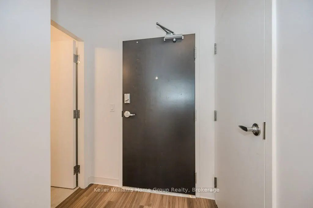 120 Huron Street #304