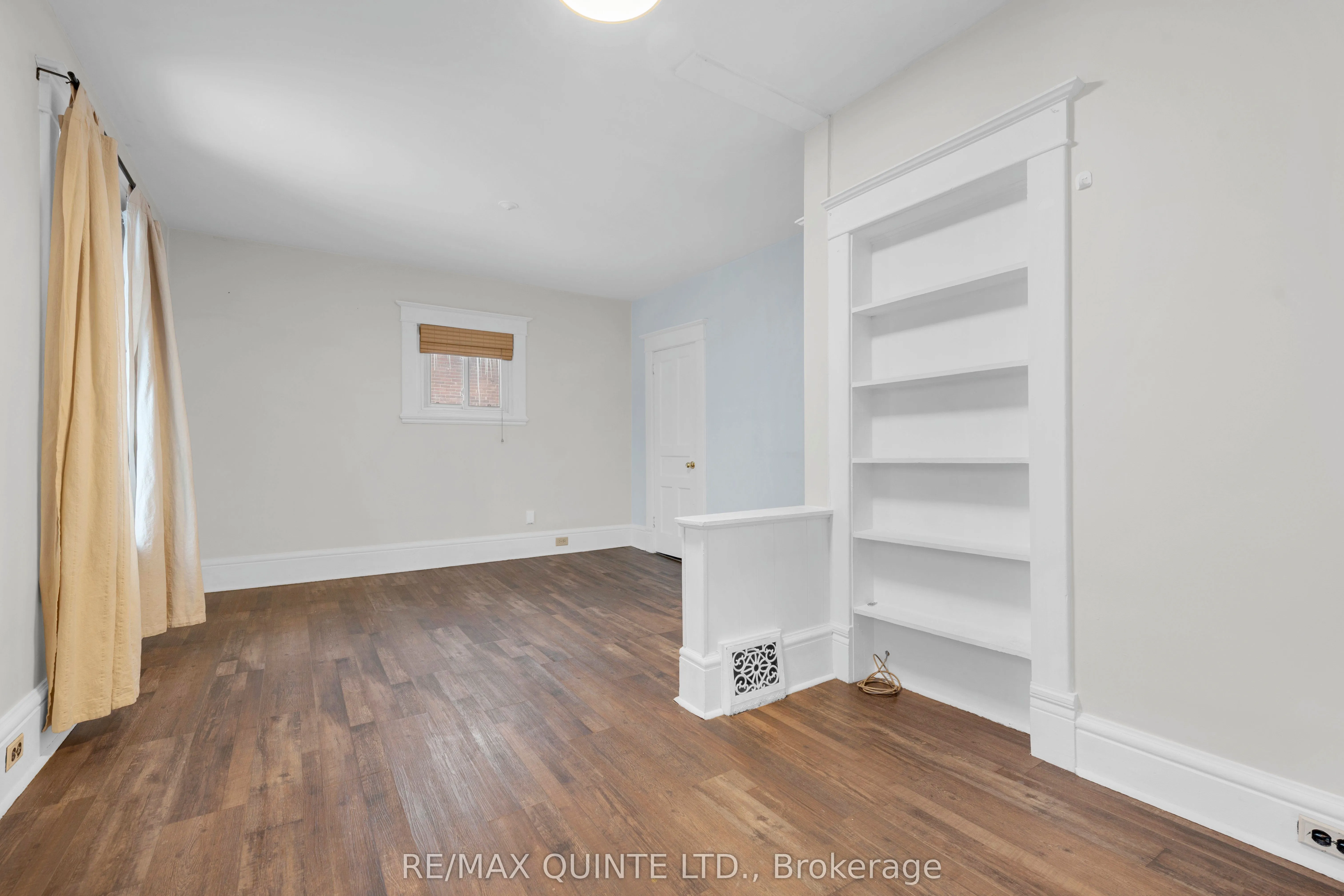 185 Foster Avenue