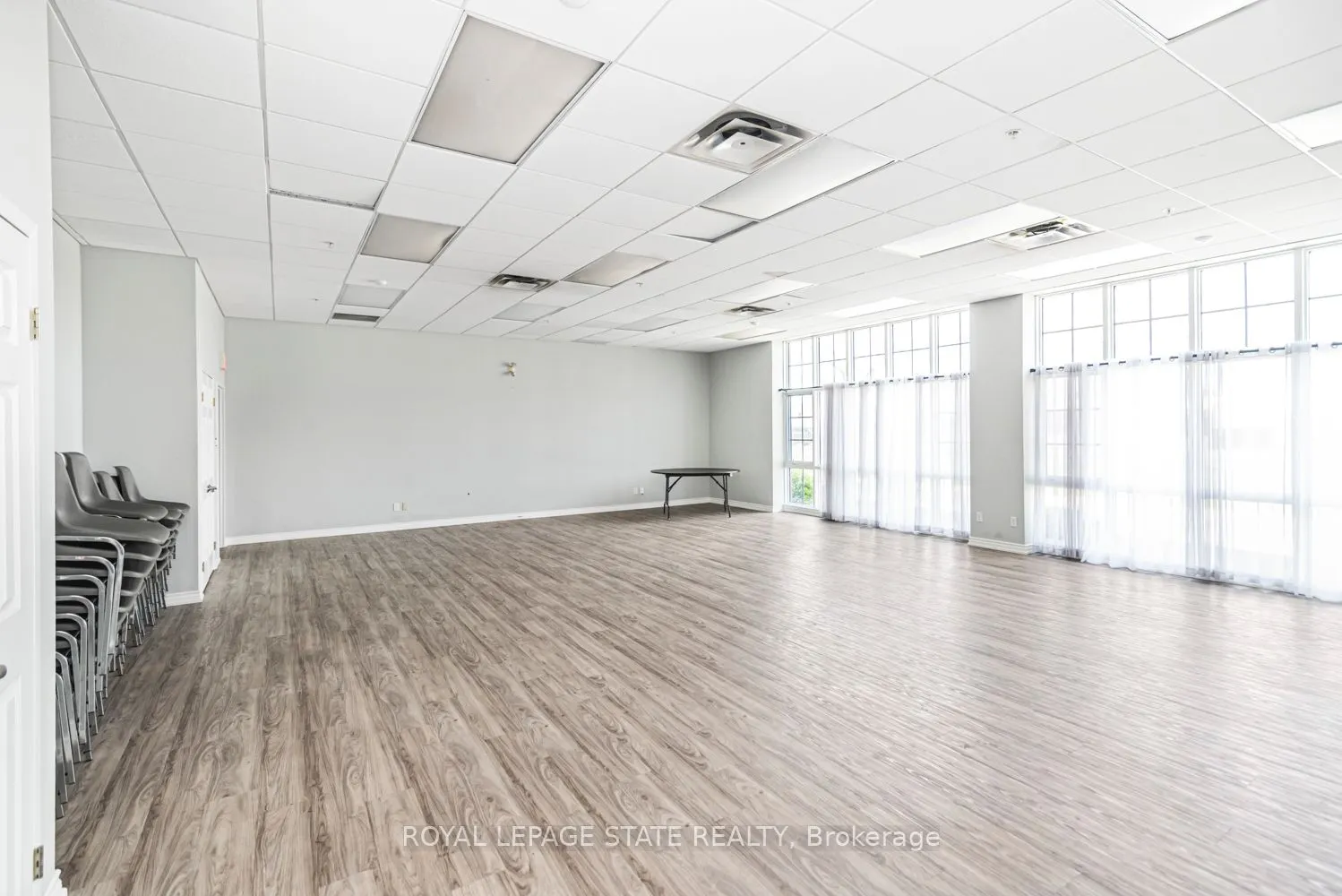 262 Dundas Street E #311