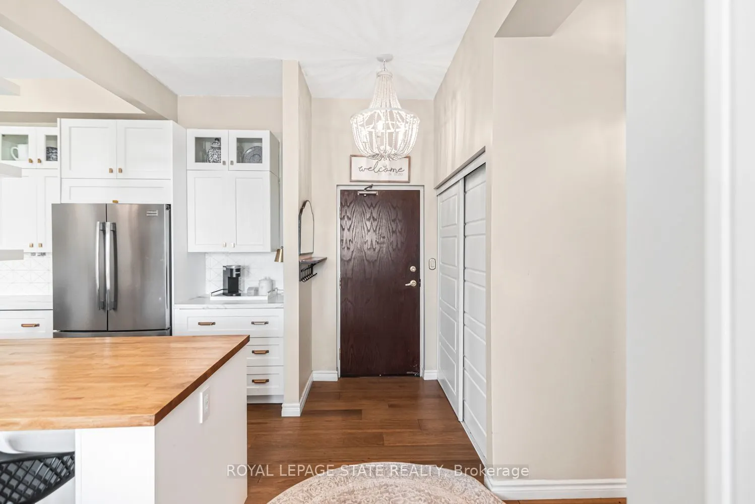 262 Dundas Street E #311
