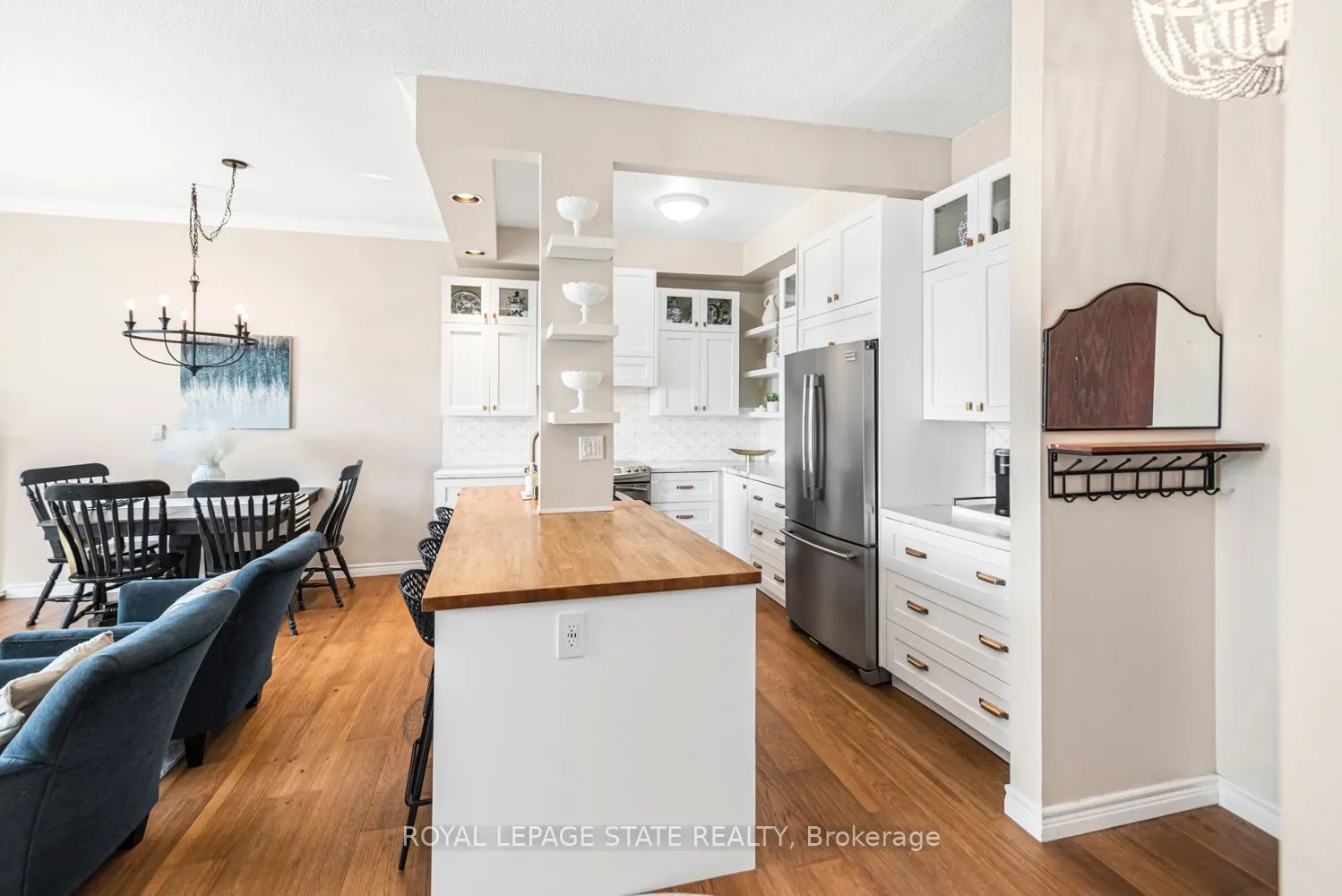 262 Dundas Street E #311