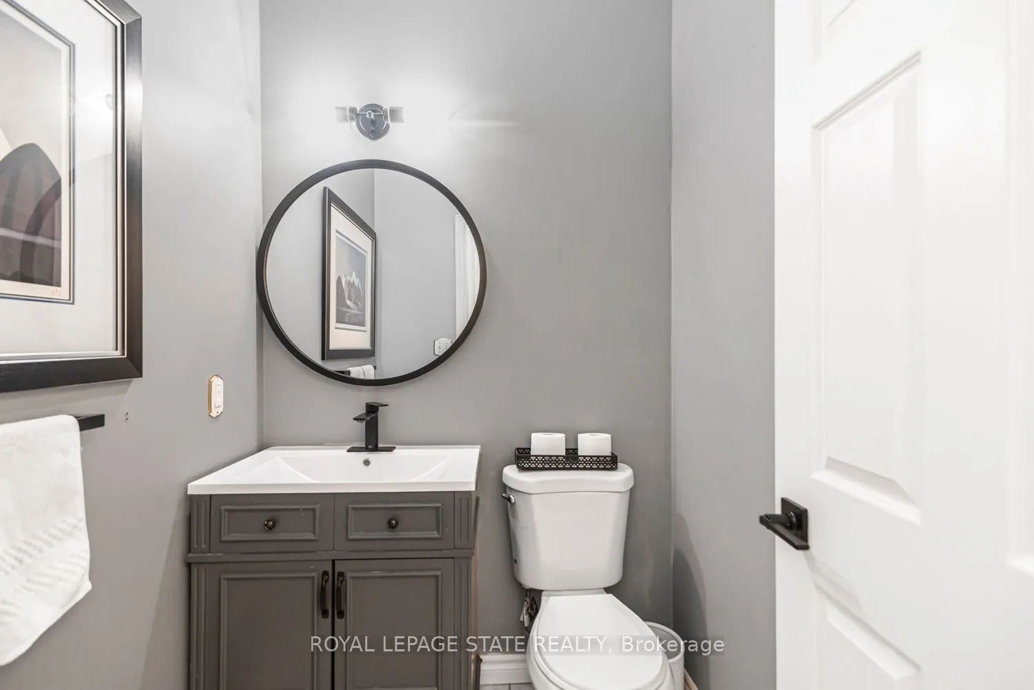 262 Dundas Street E #311
