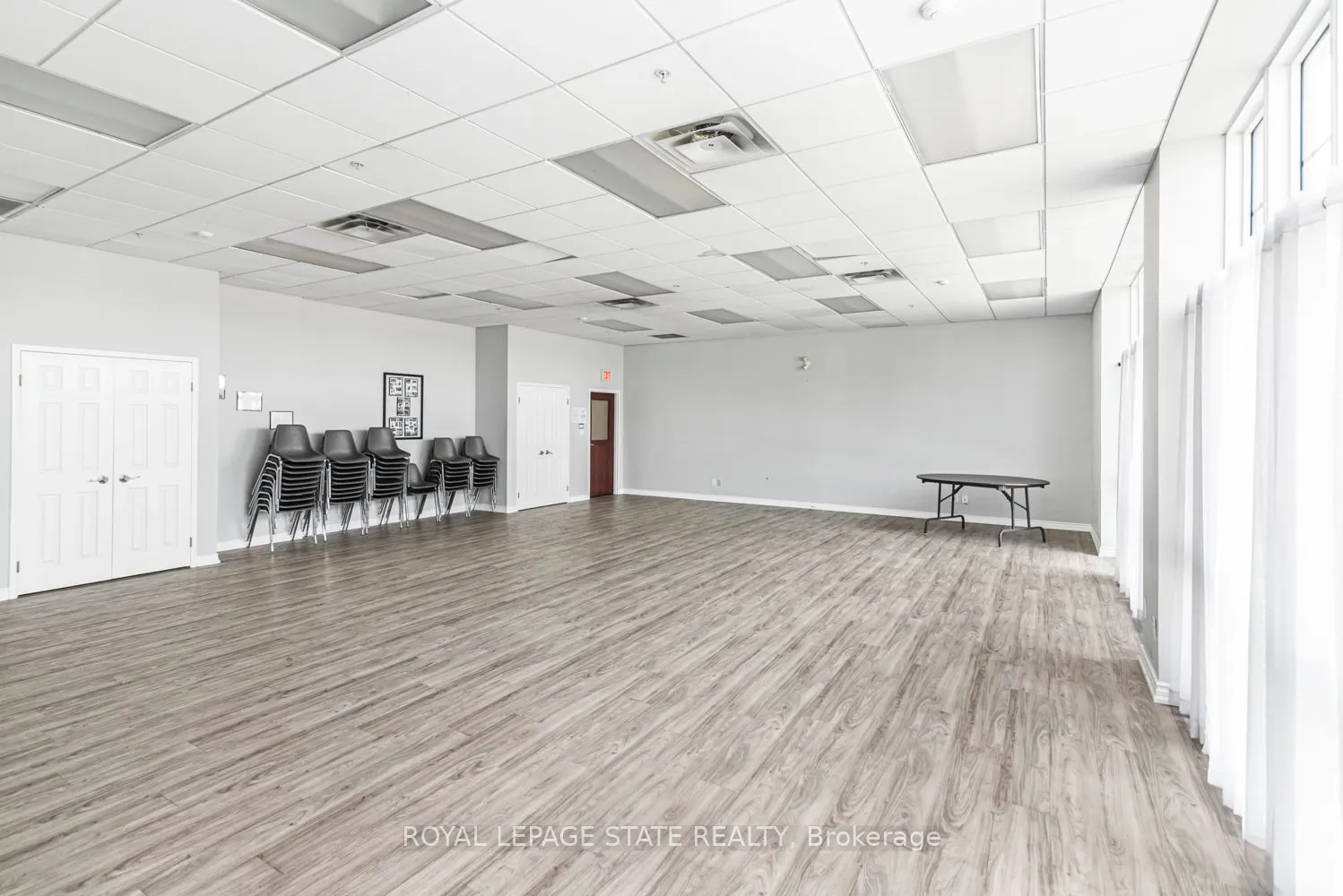 262 Dundas Street E #311