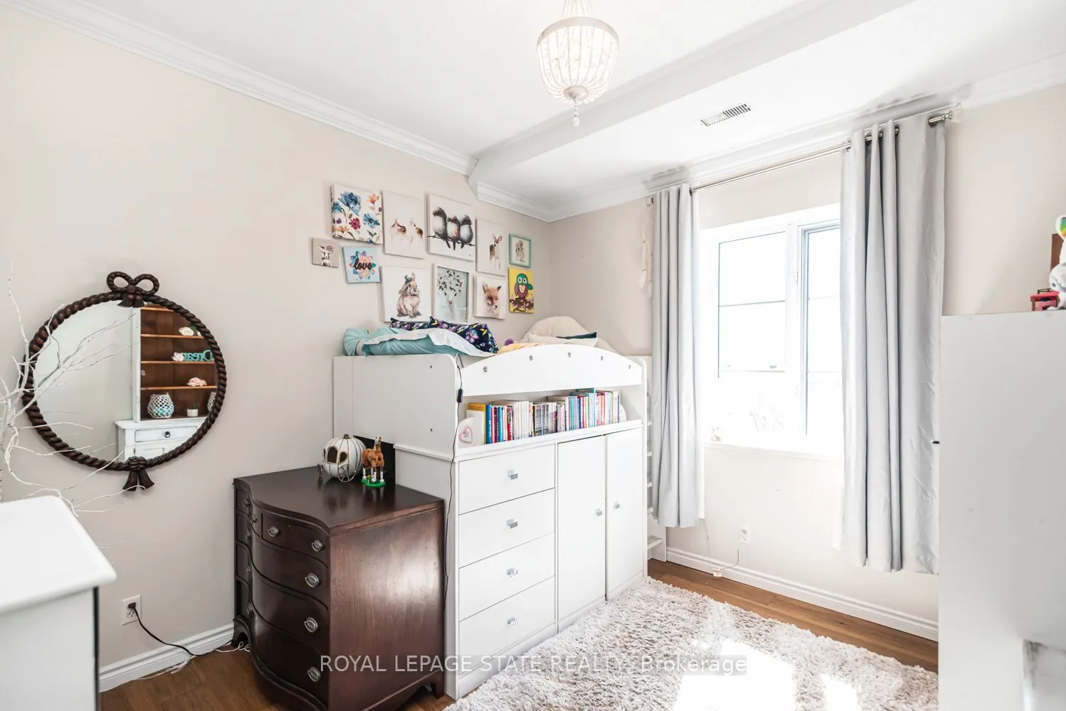 262 Dundas Street E #311