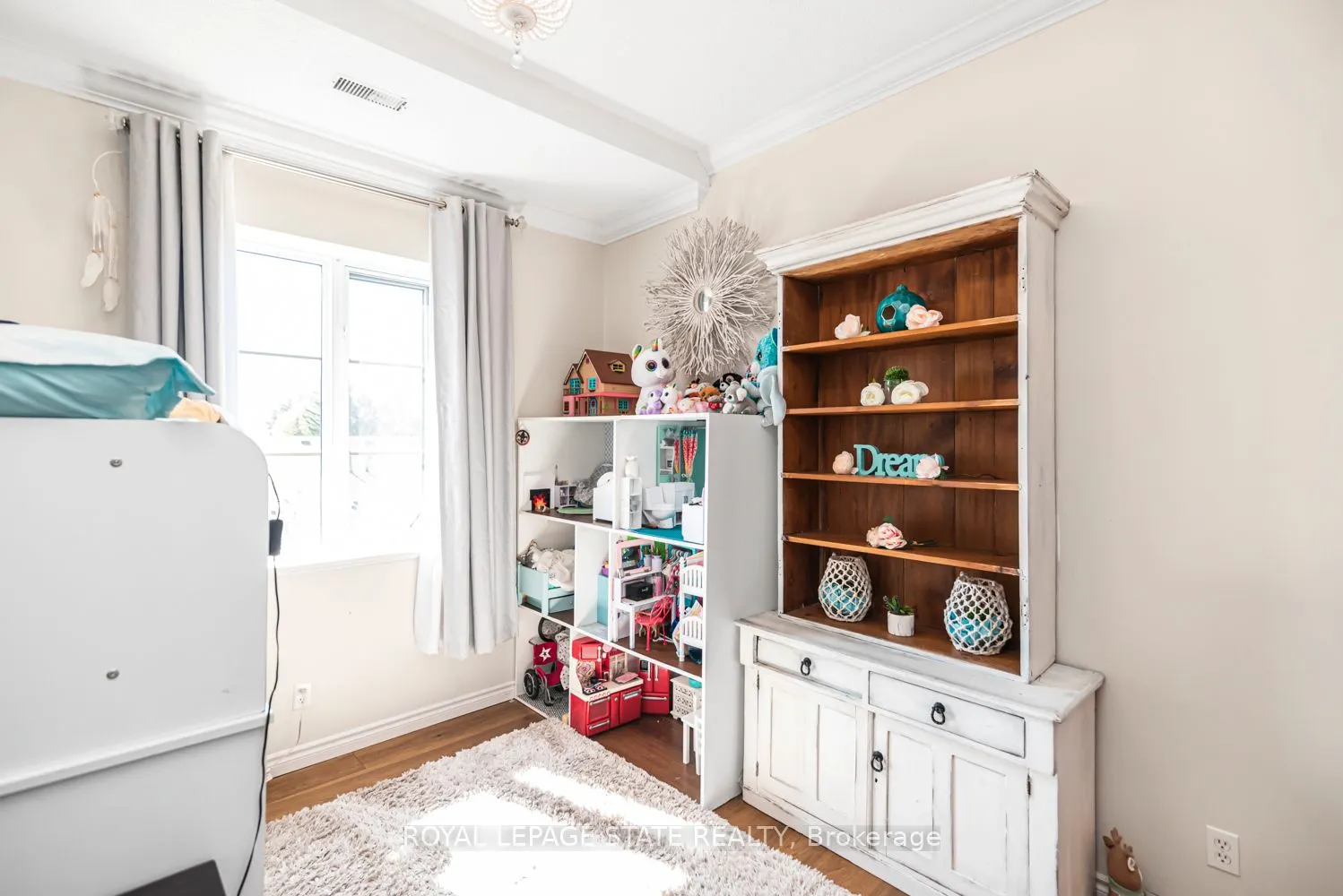 262 Dundas Street E #311