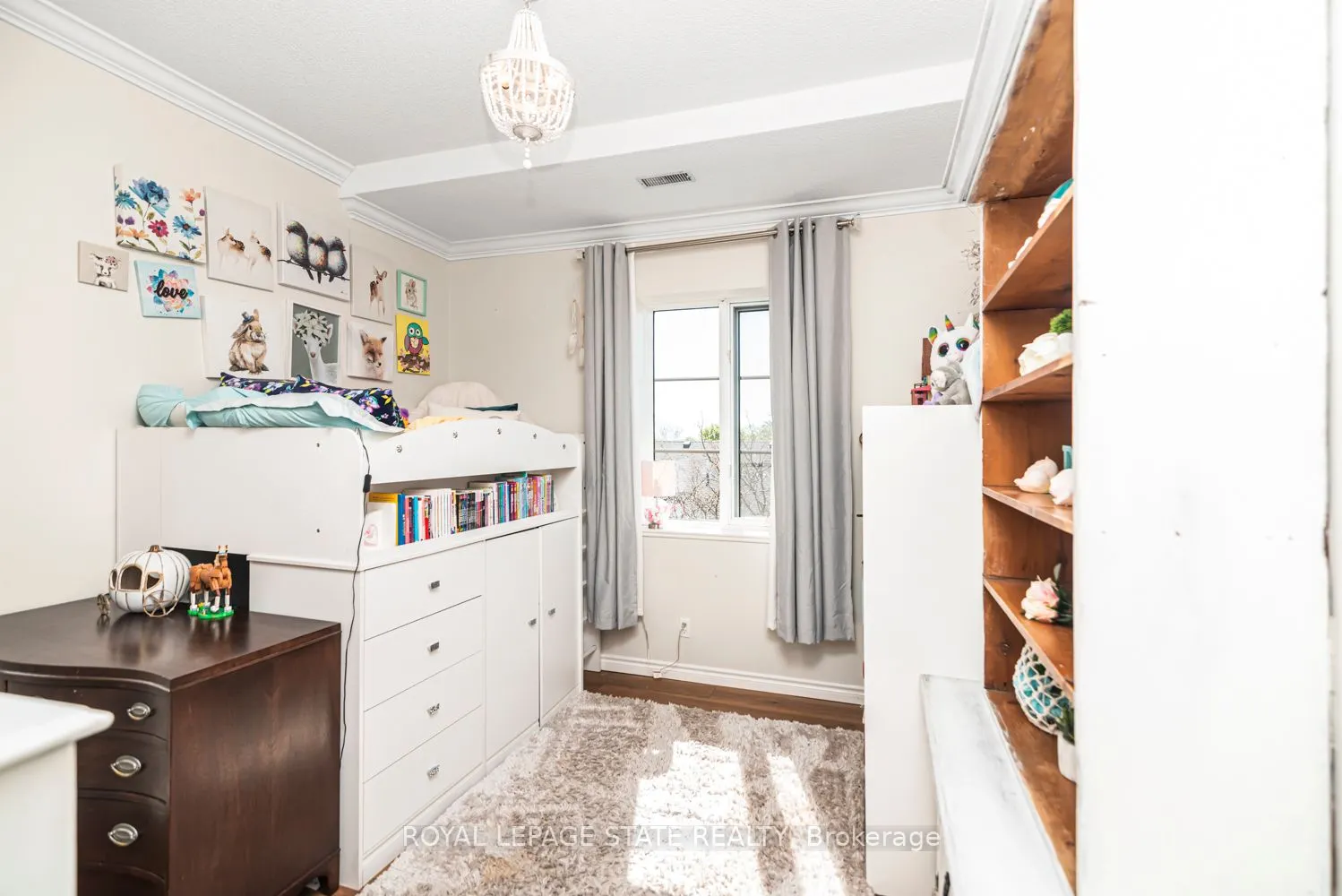 262 Dundas Street E #311