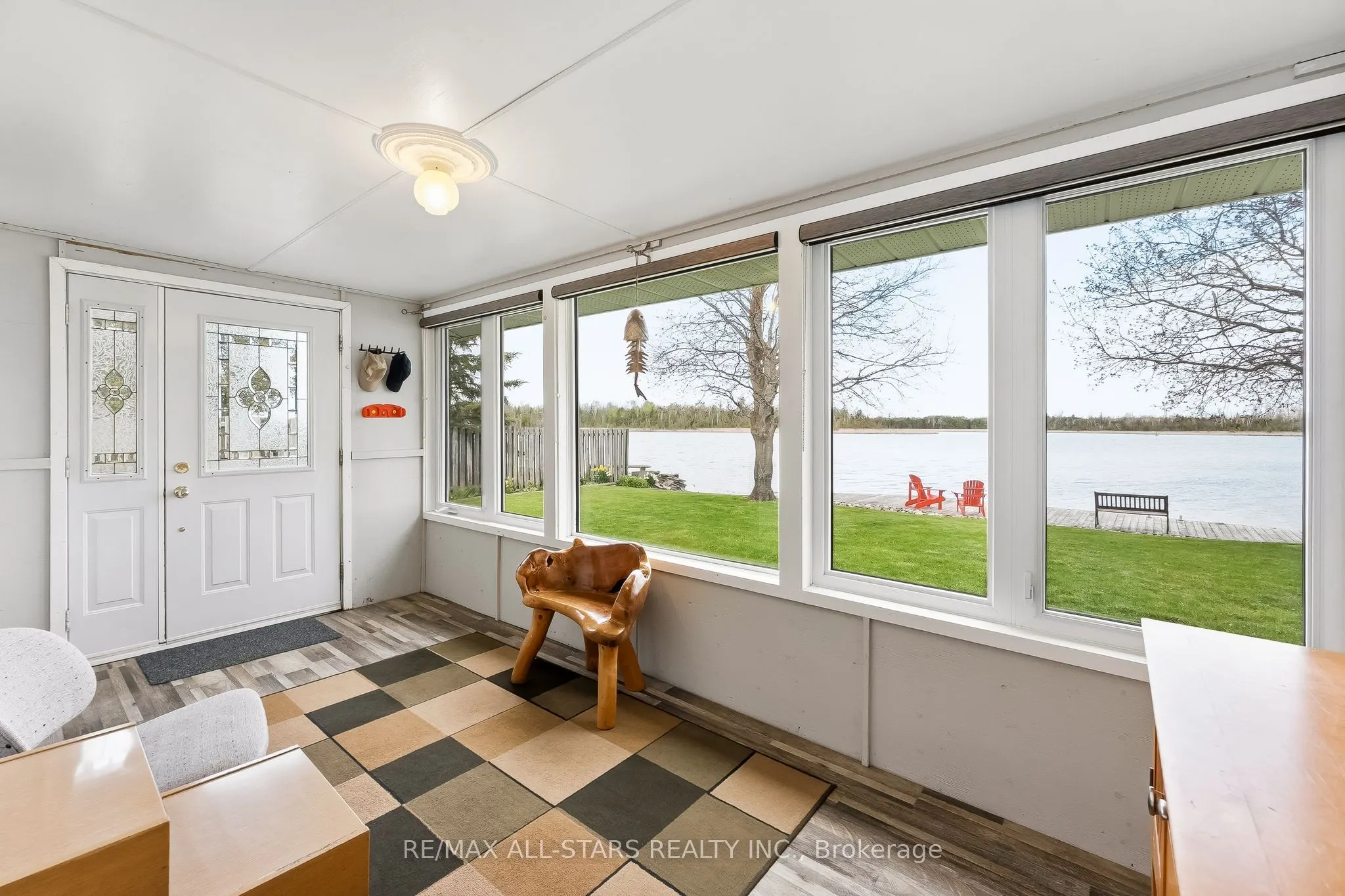 42 Riverside Drive