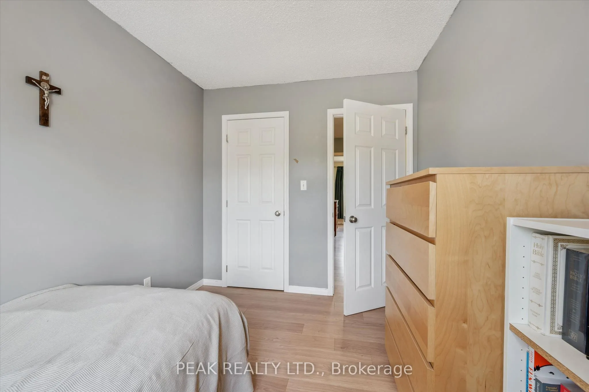 23 Howe Drive #8