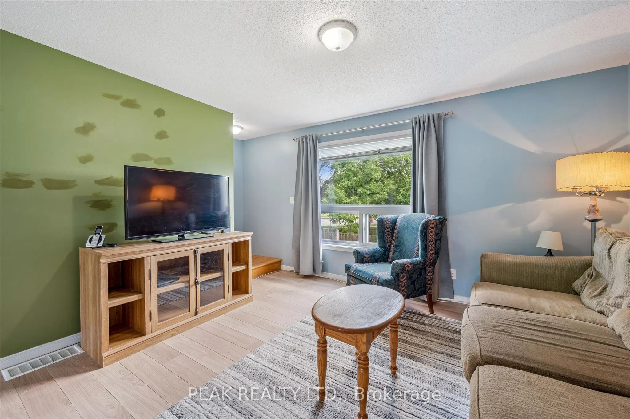23 Howe Drive #8