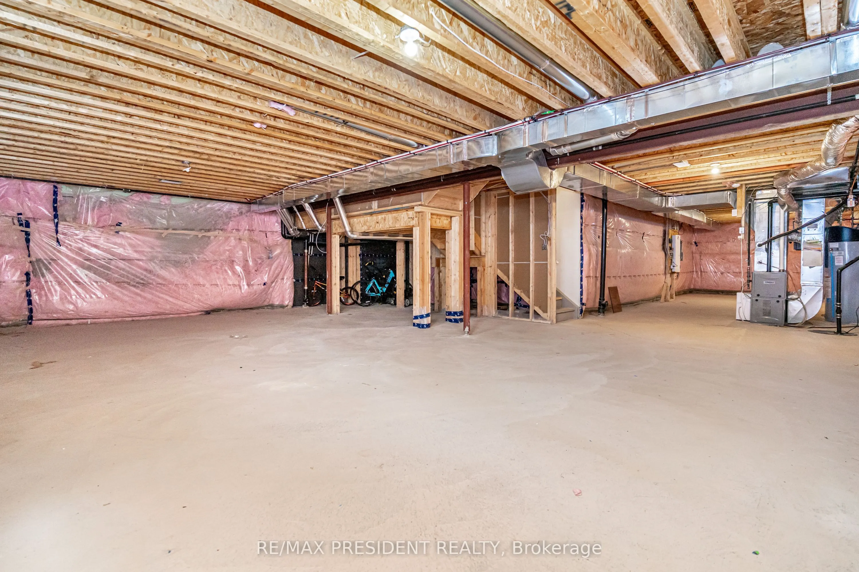 663 ANISHINAABE Drive