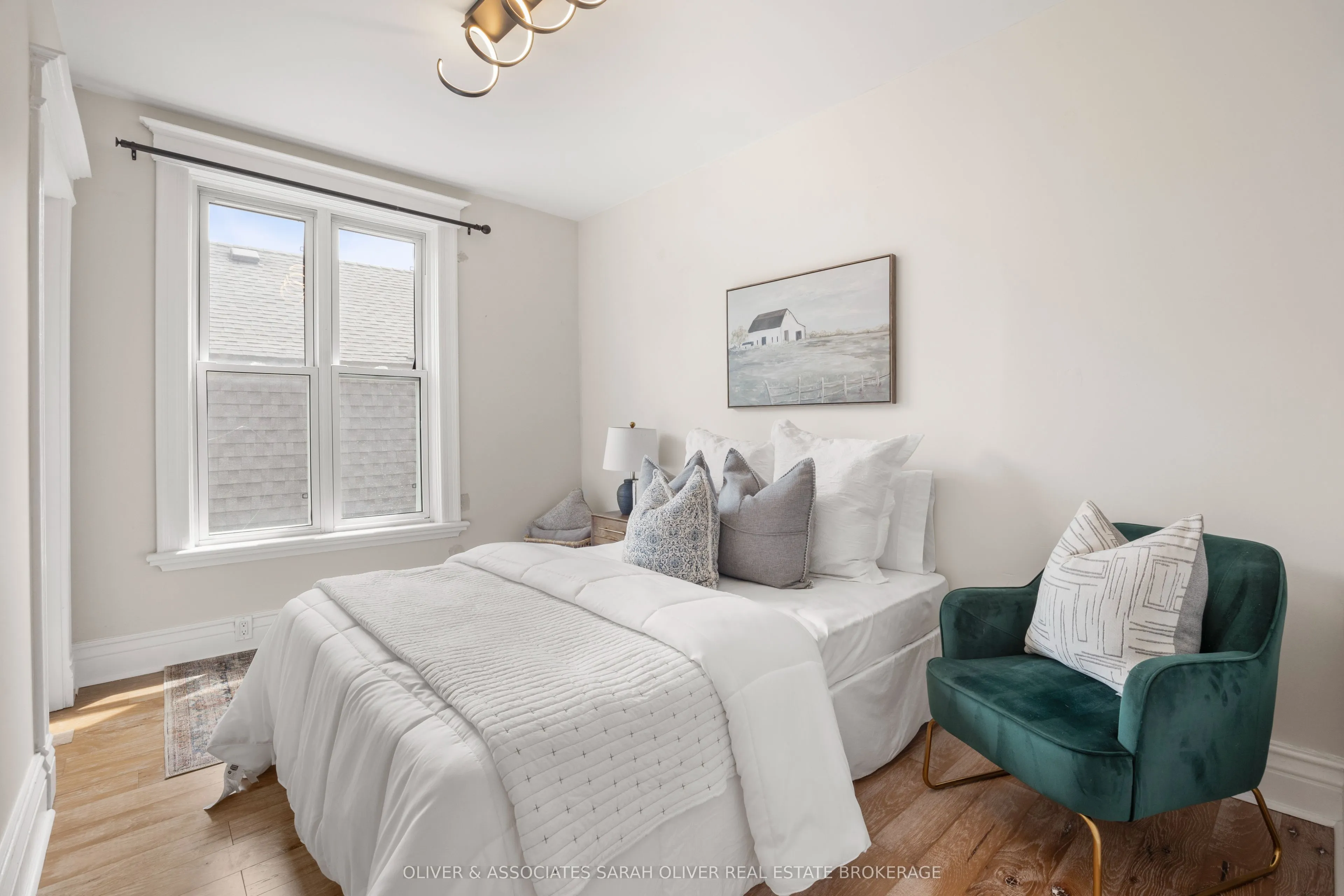 28 Renwick Avenue