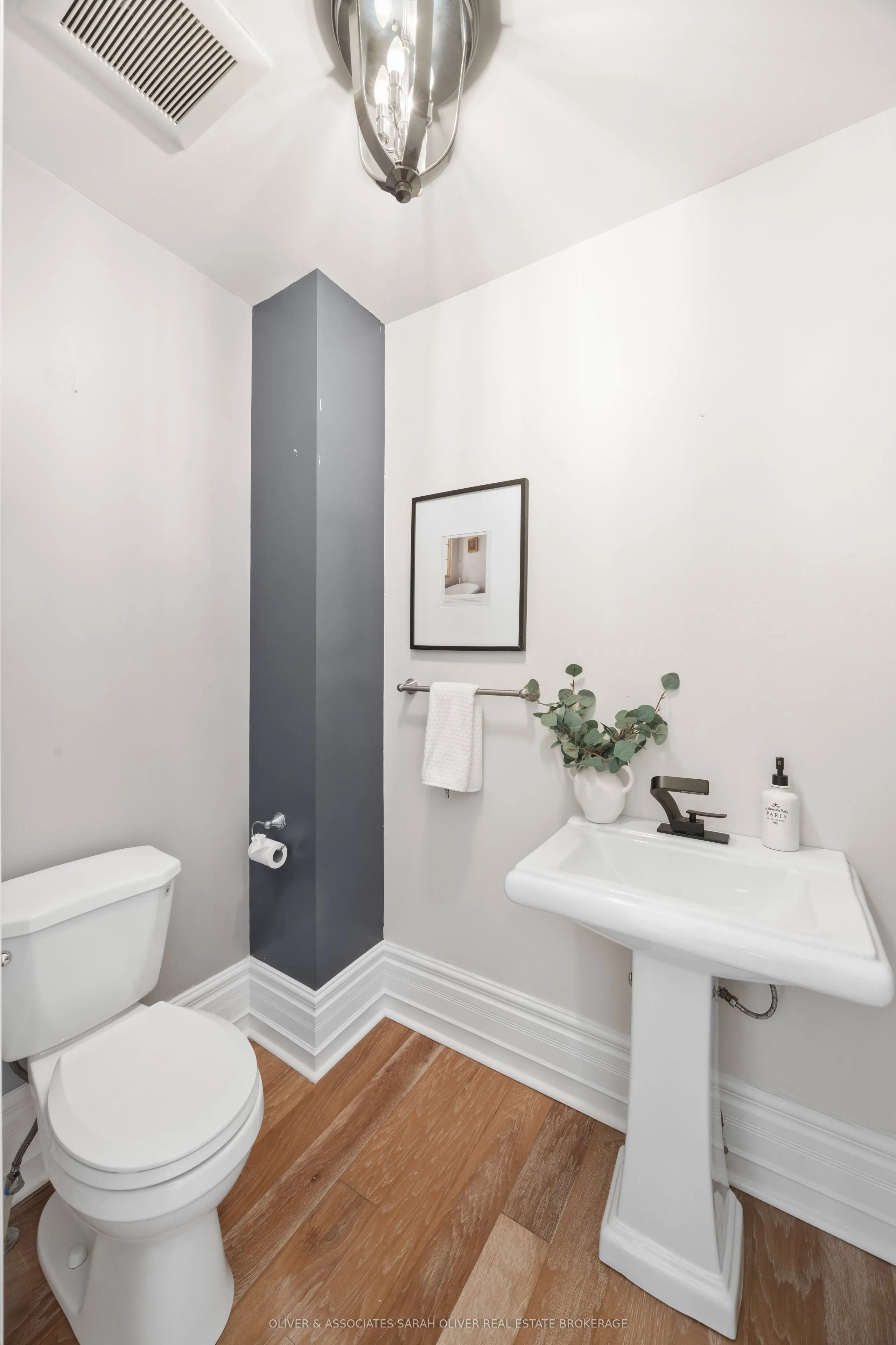 28 Renwick Avenue