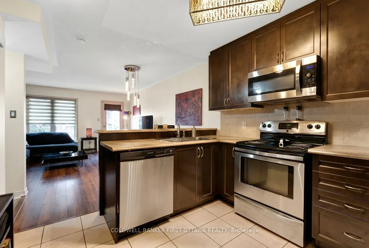 150 Urbancrest Private #182