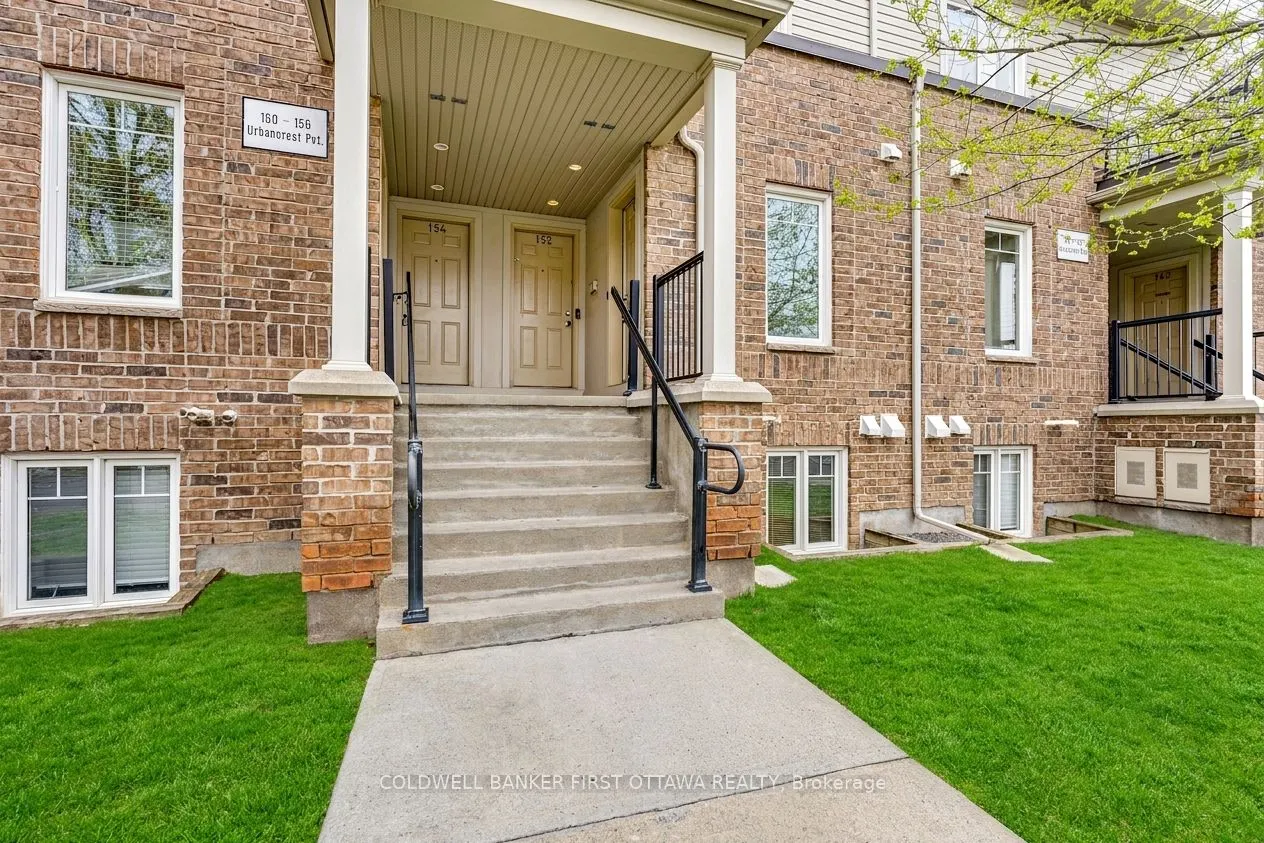 150 Urbancrest Private #182