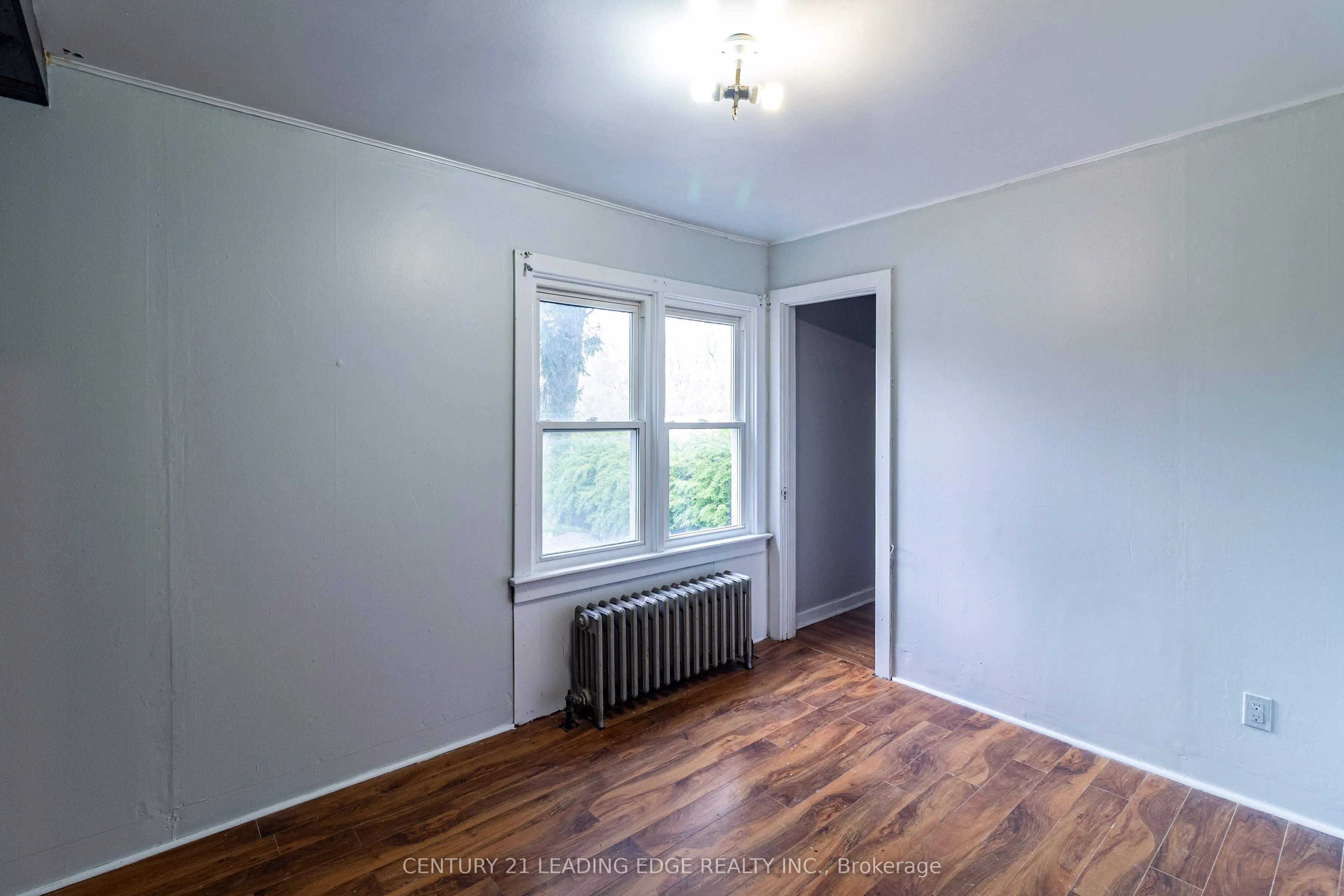 223 Main Street W
