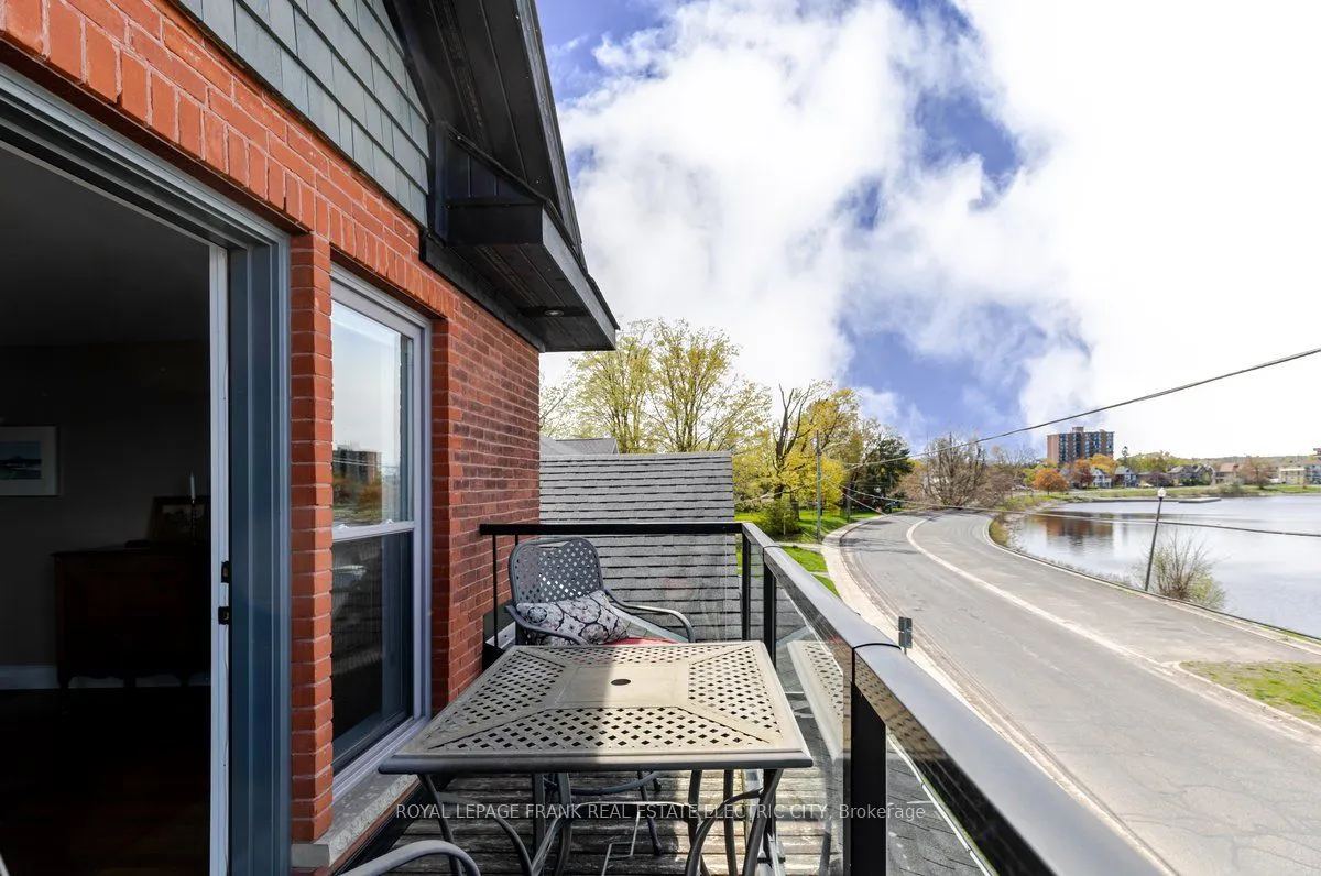 97 Crescent Street