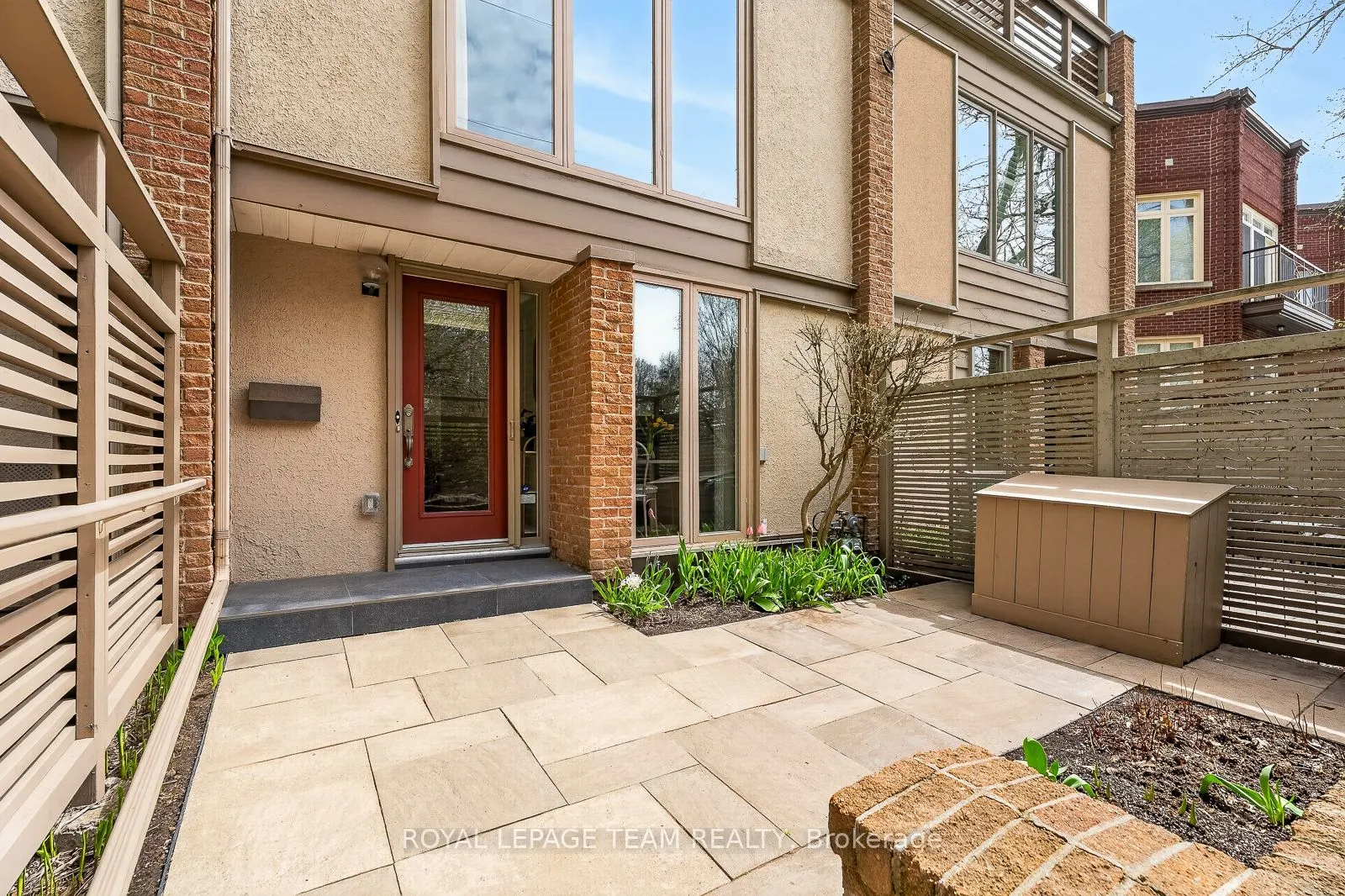 164 Dufferin Road