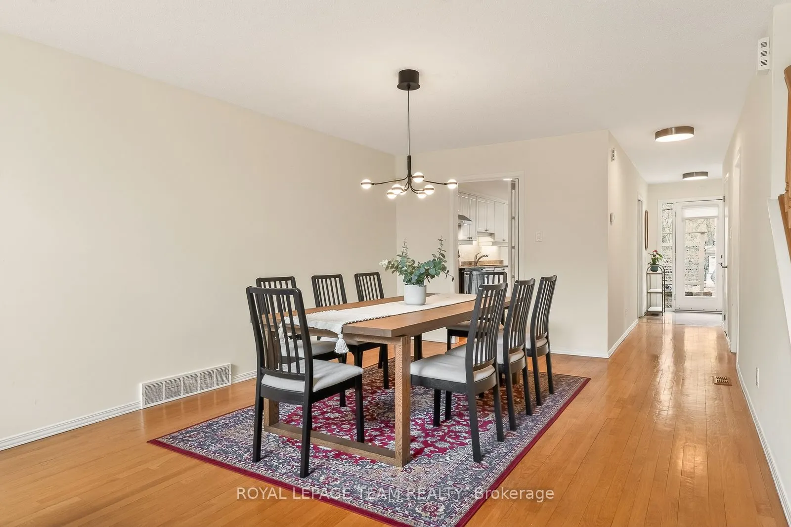 164 Dufferin Road