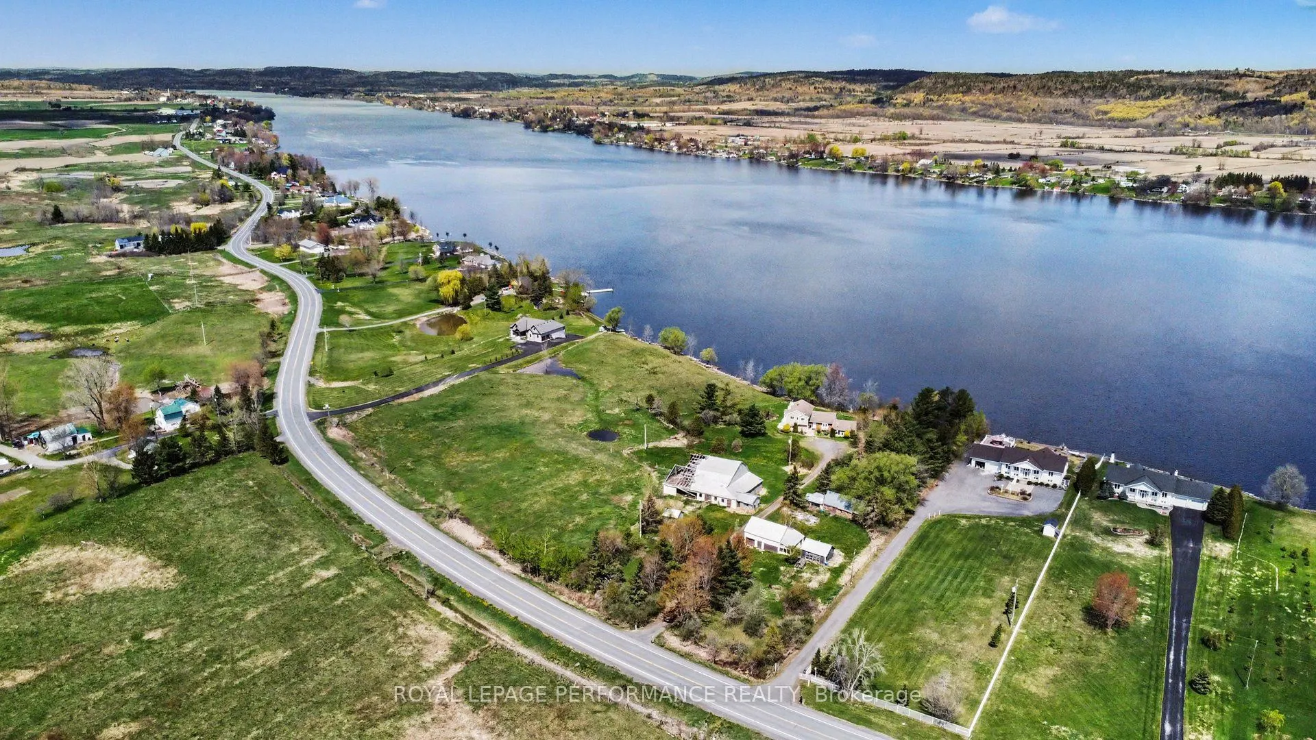 935 Concession 1 Road