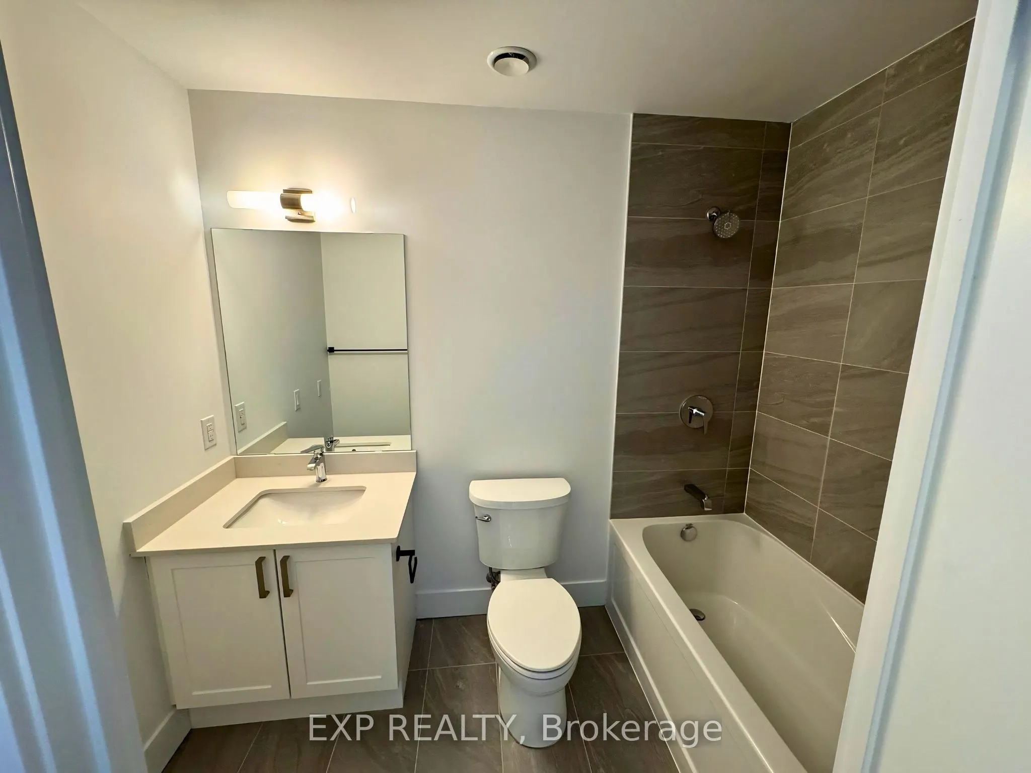 2782 Barton Street E #1019