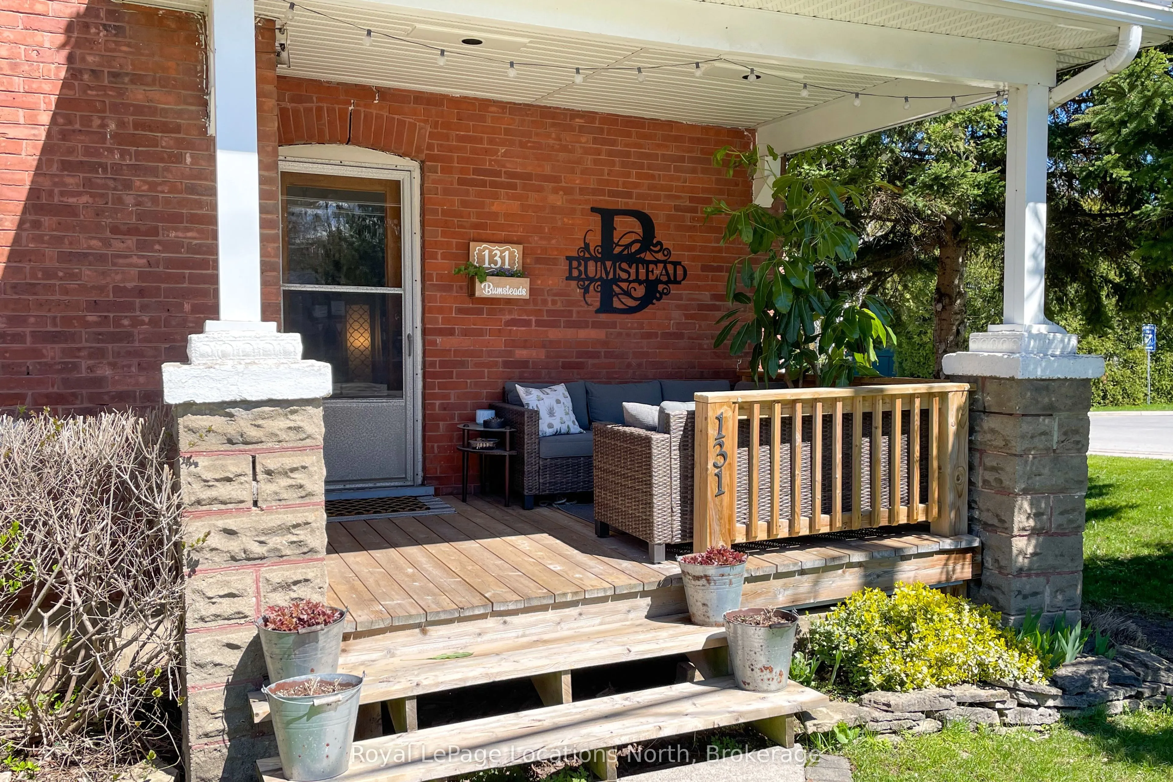 131 Sykes Street S