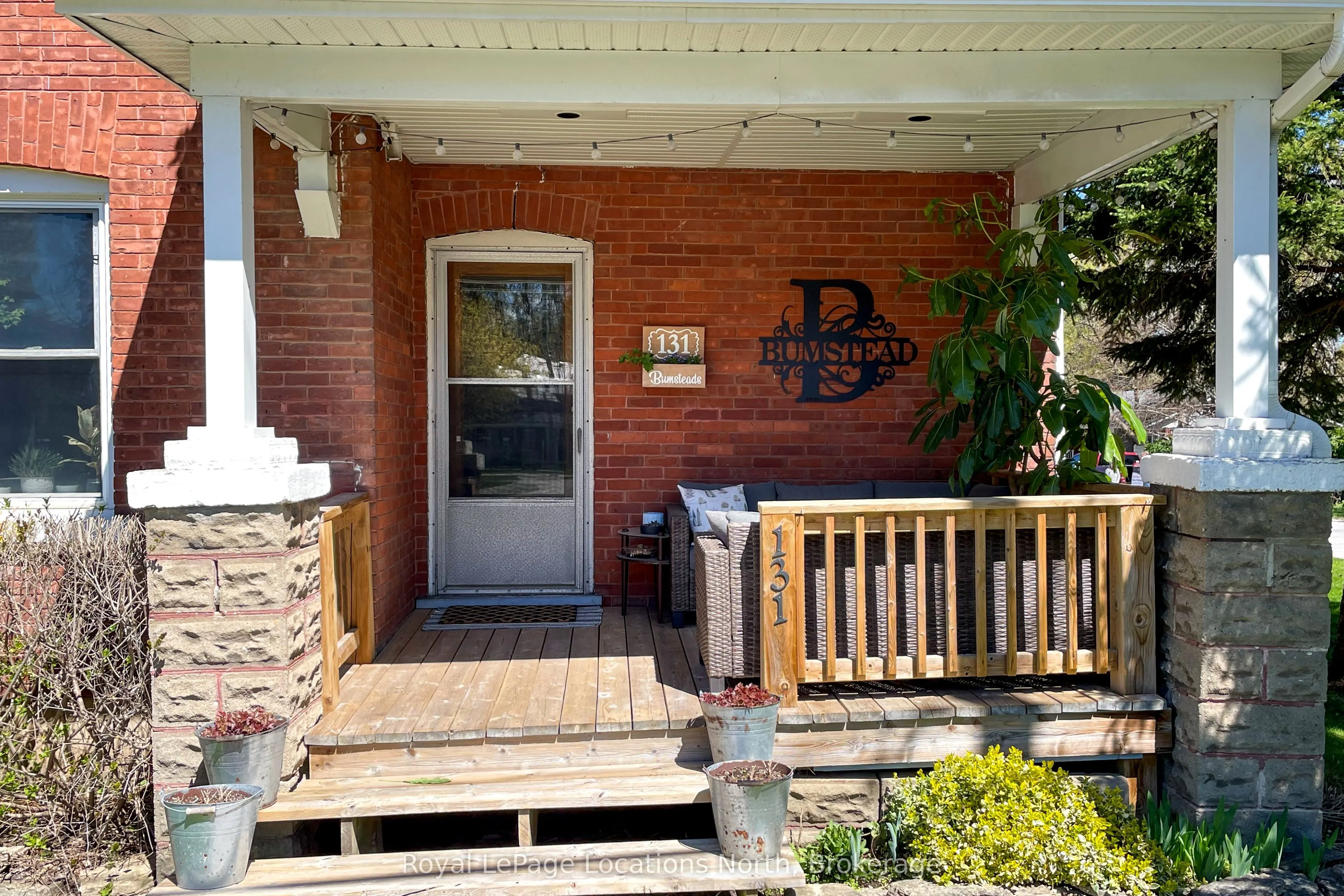 131 Sykes Street S