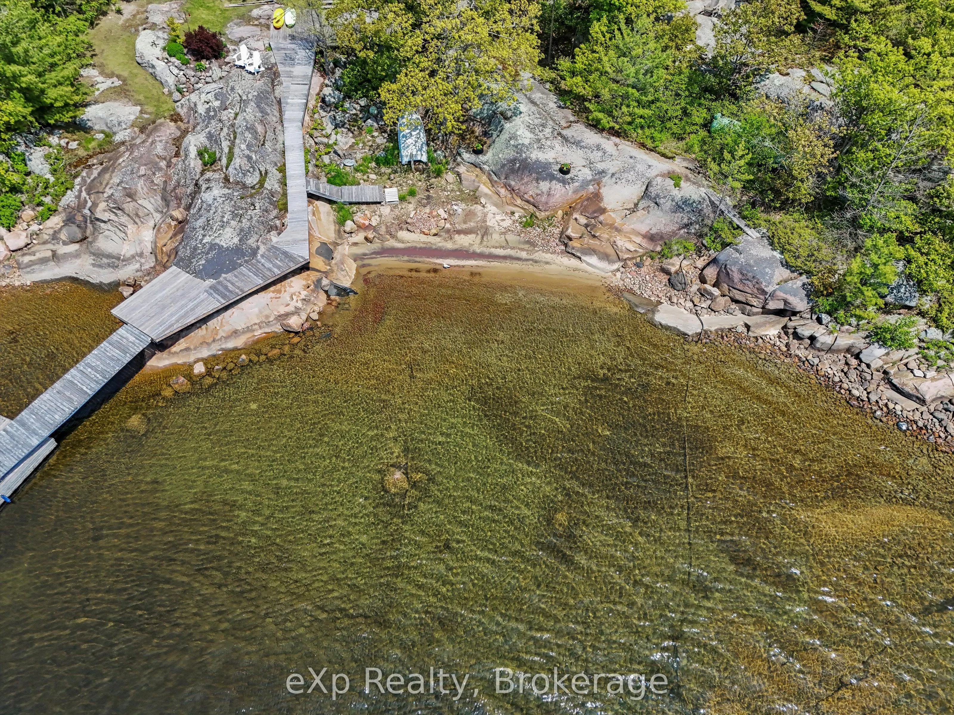 6646 1040LittleBeausoleil Island