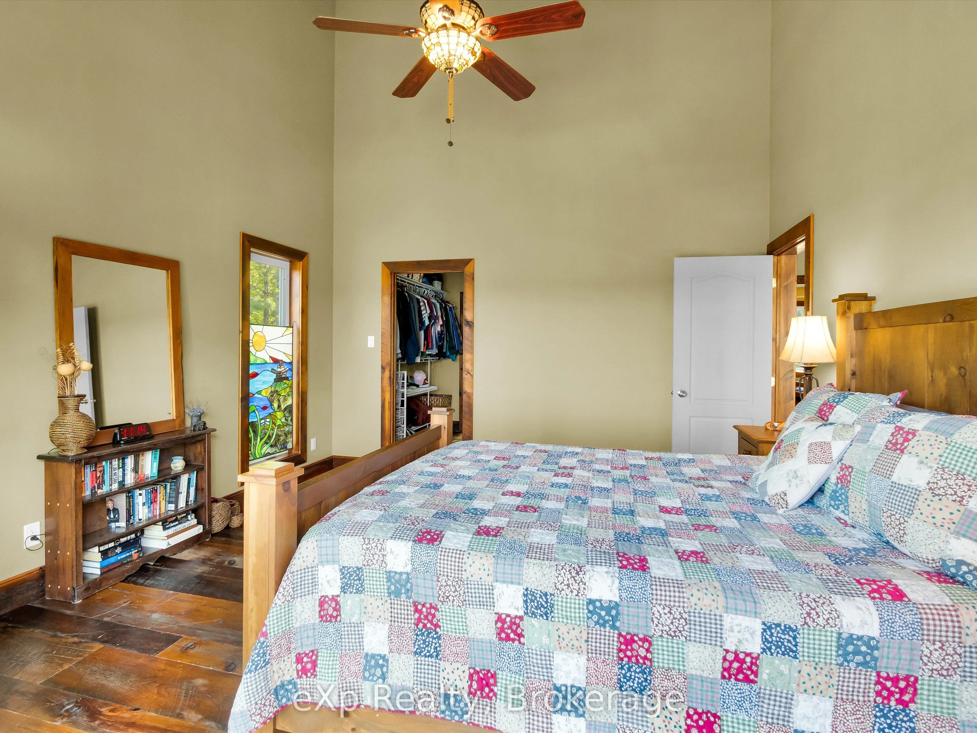 6646 1040LittleBeausoleil Island