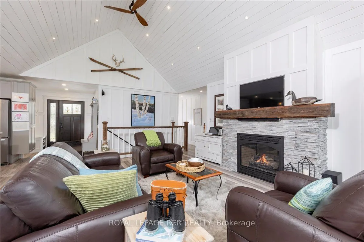 1093 North Bay Drive