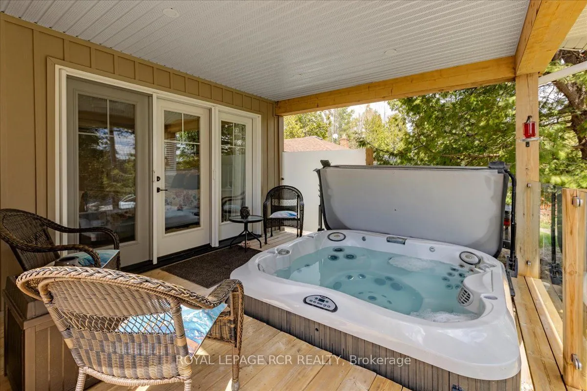 1093 North Bay Drive