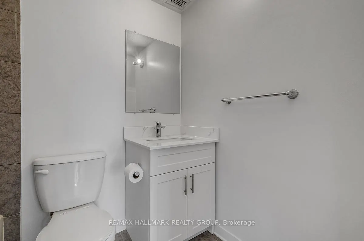 2041 Arrowsmith Drive #105A