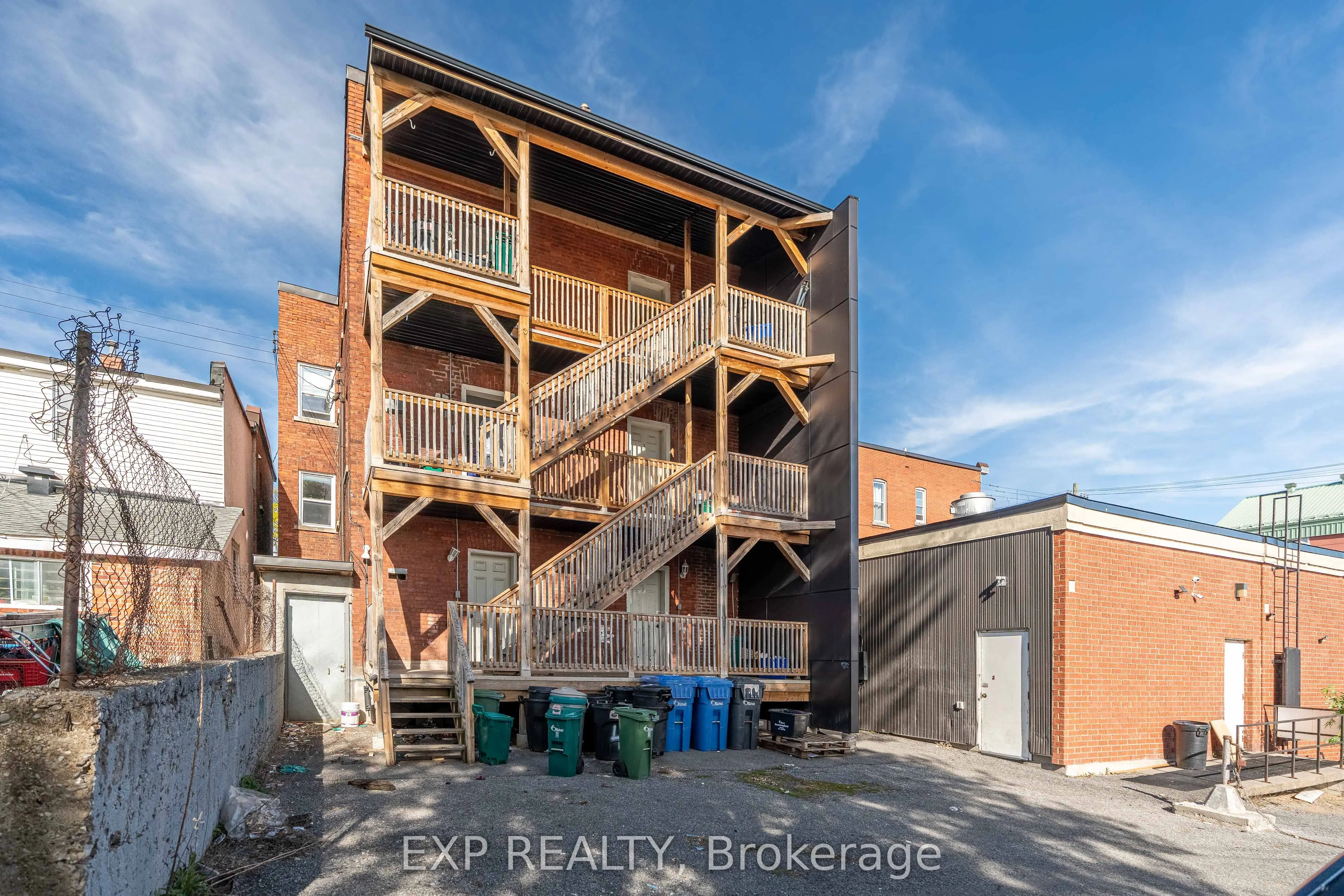 118 Rochester Street