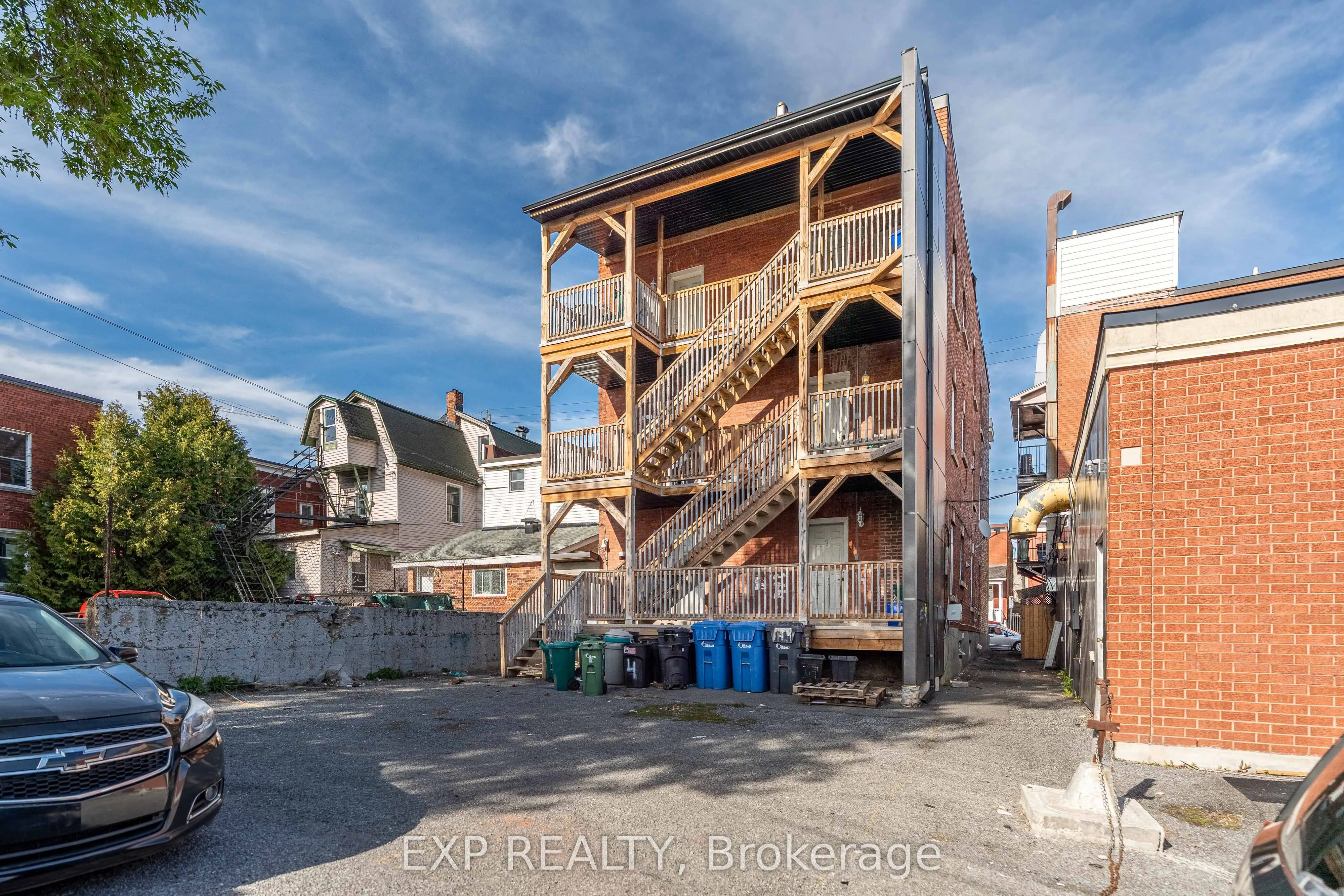 118 Rochester Street