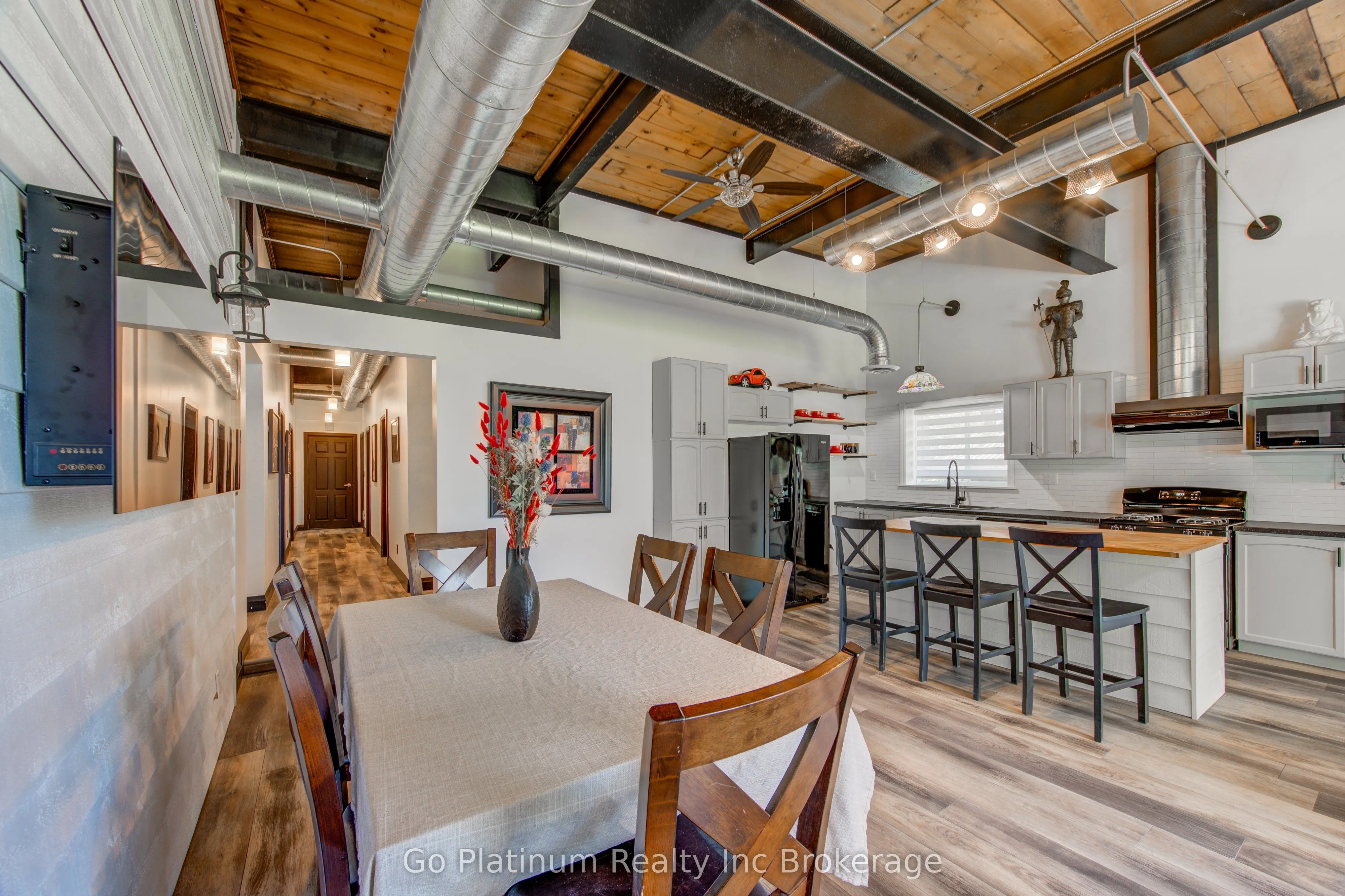 430 Main Street E