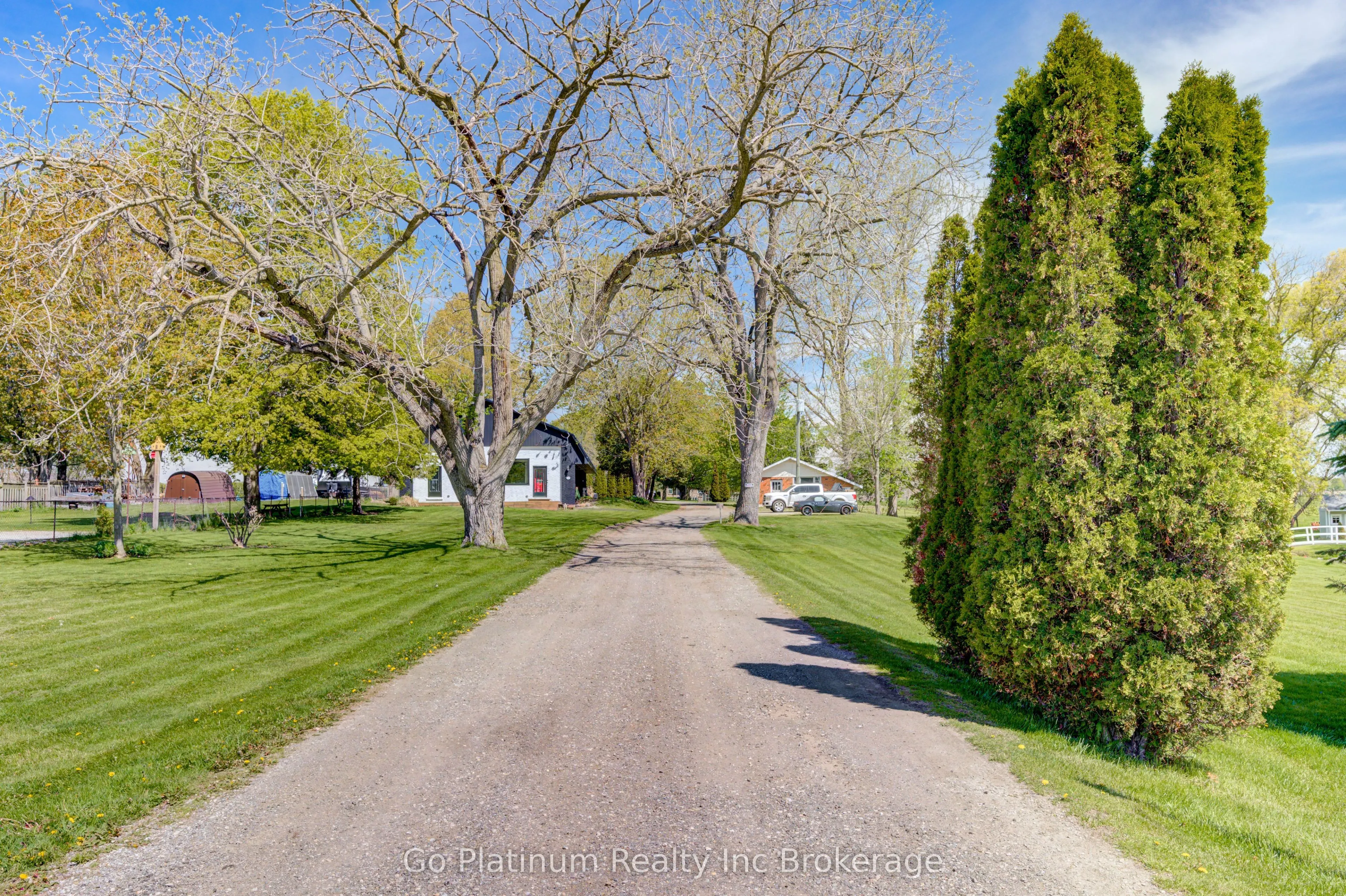 430 Main Street E