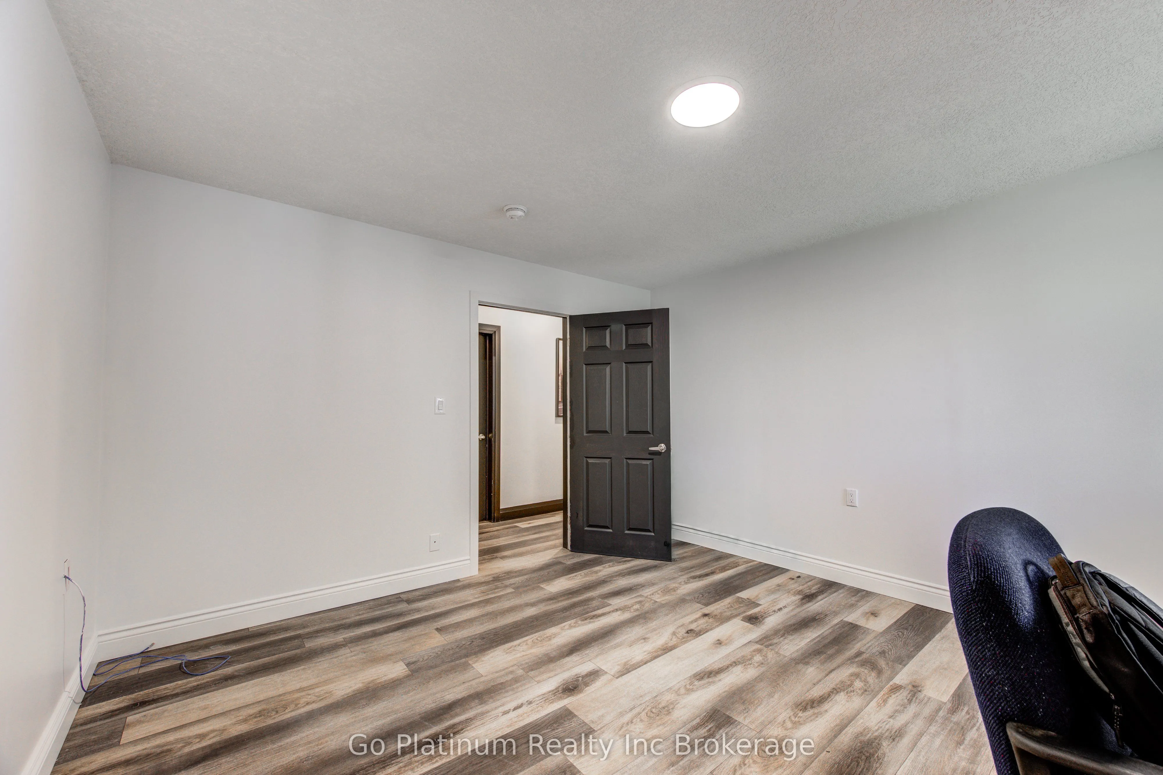 430 Main Street E