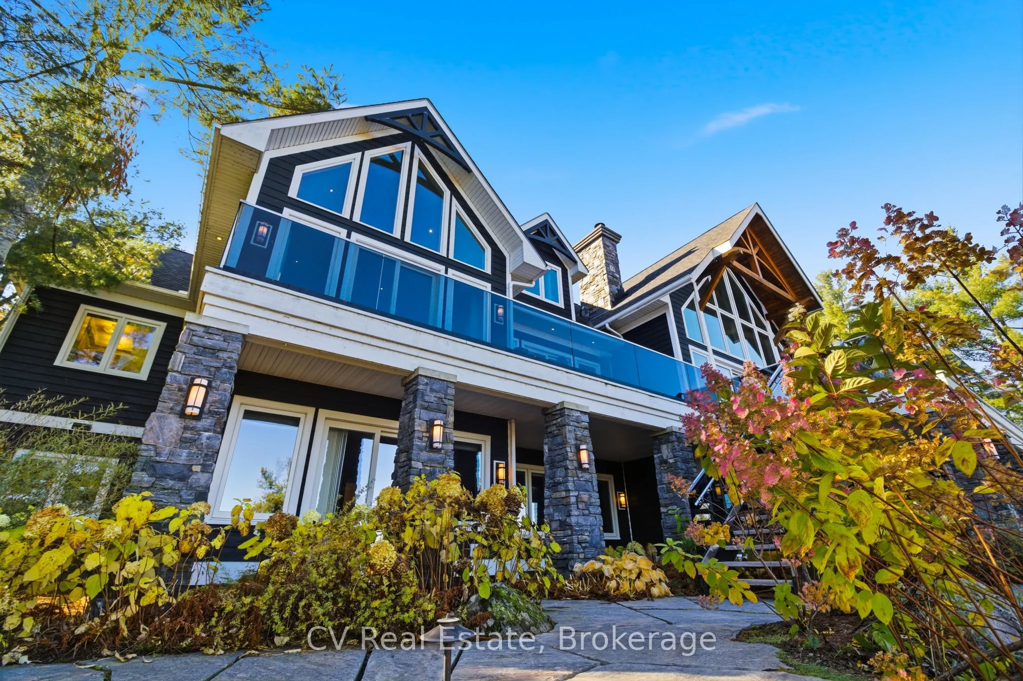 1056 & 1060 S Sunset Bay Rd