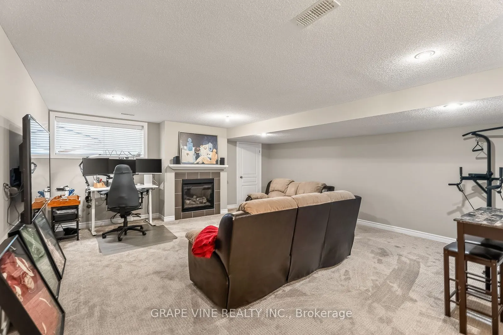 510 Grand Tully Way