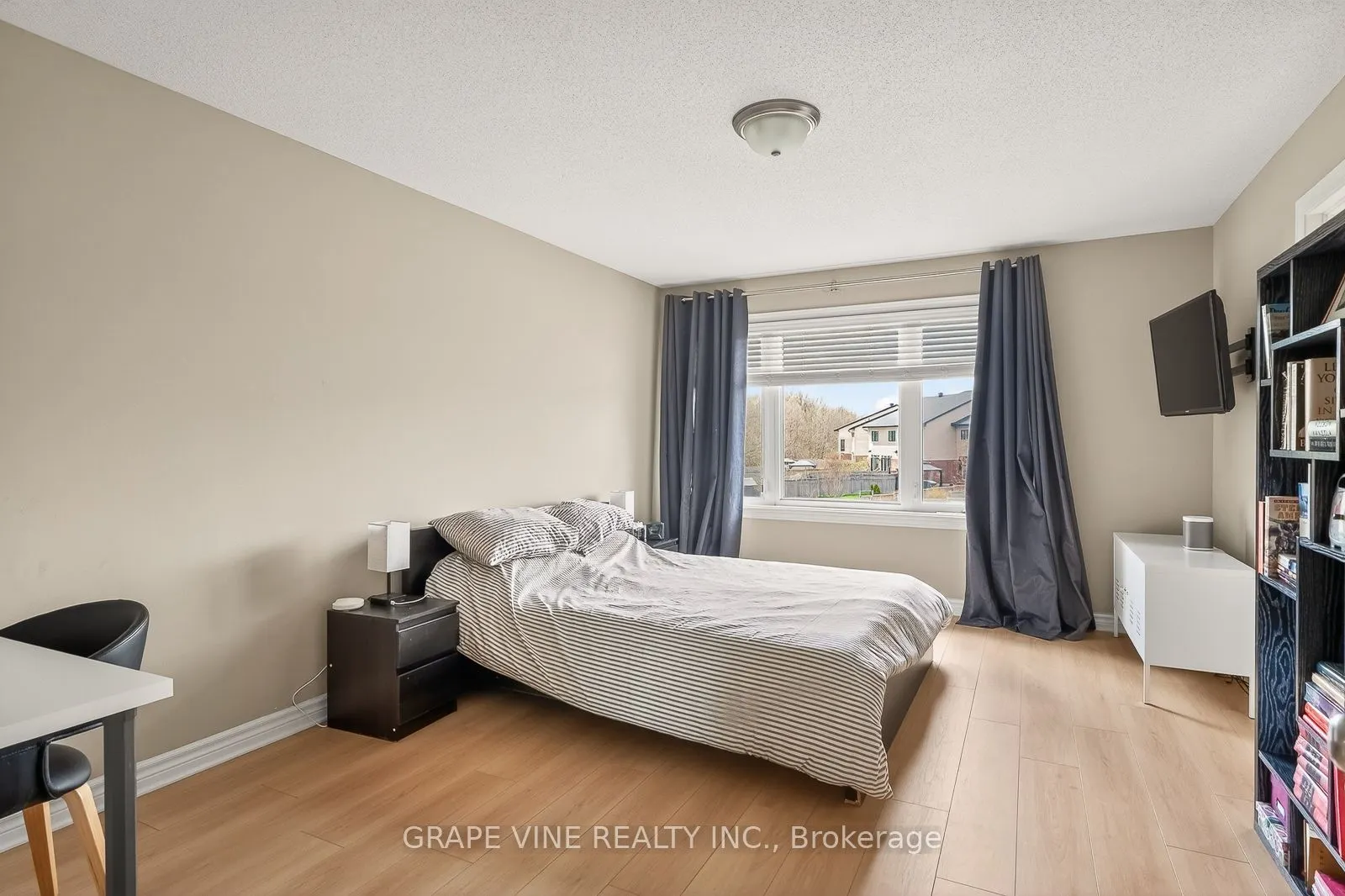 510 Grand Tully Way