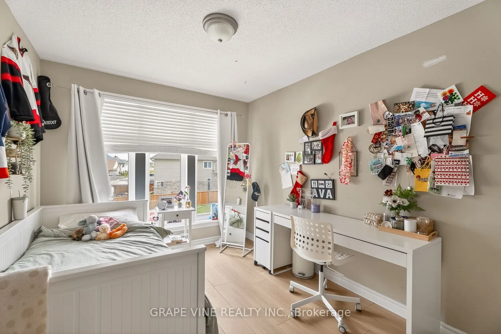 510 Grand Tully Way