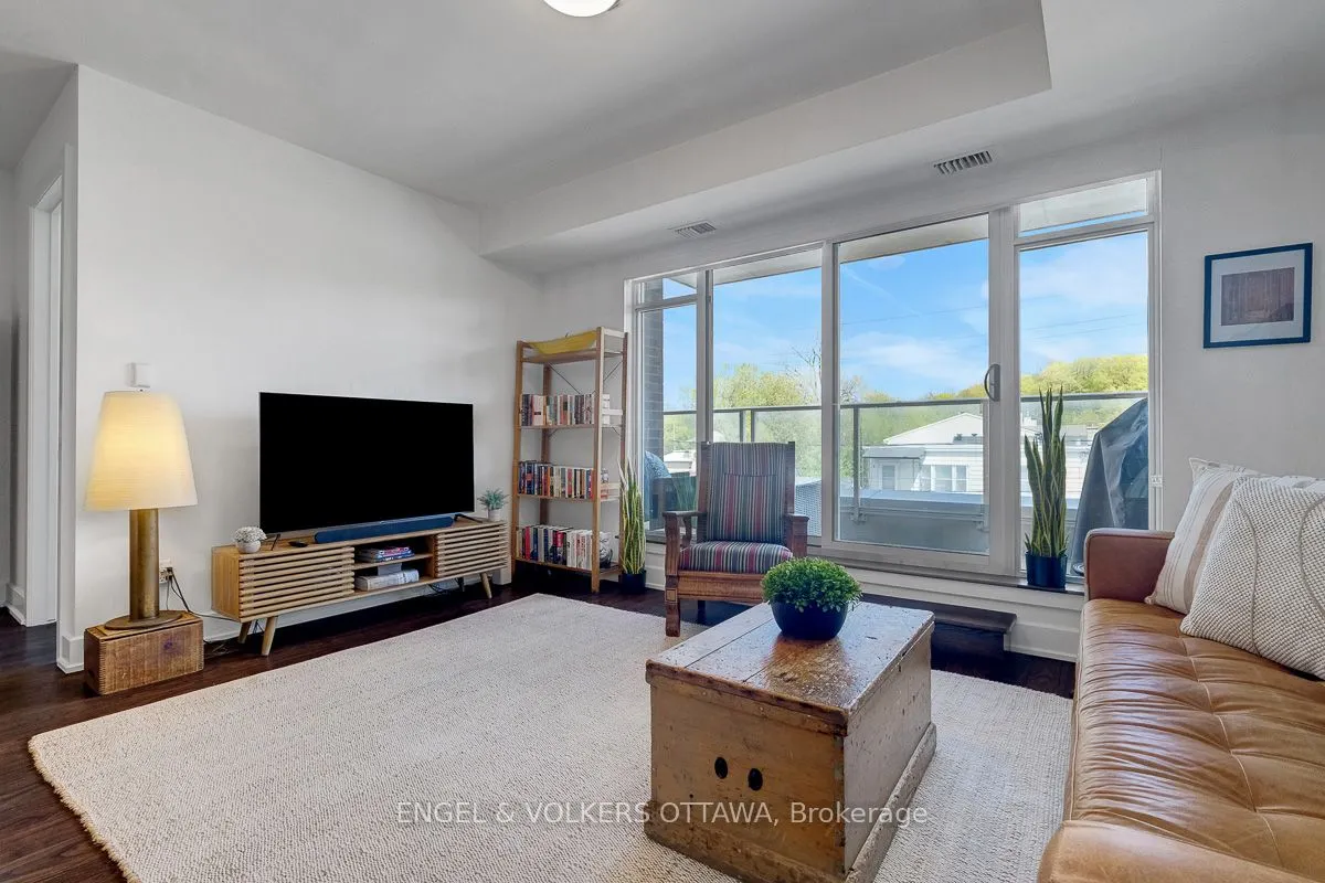 7 Marquette Avenue #213