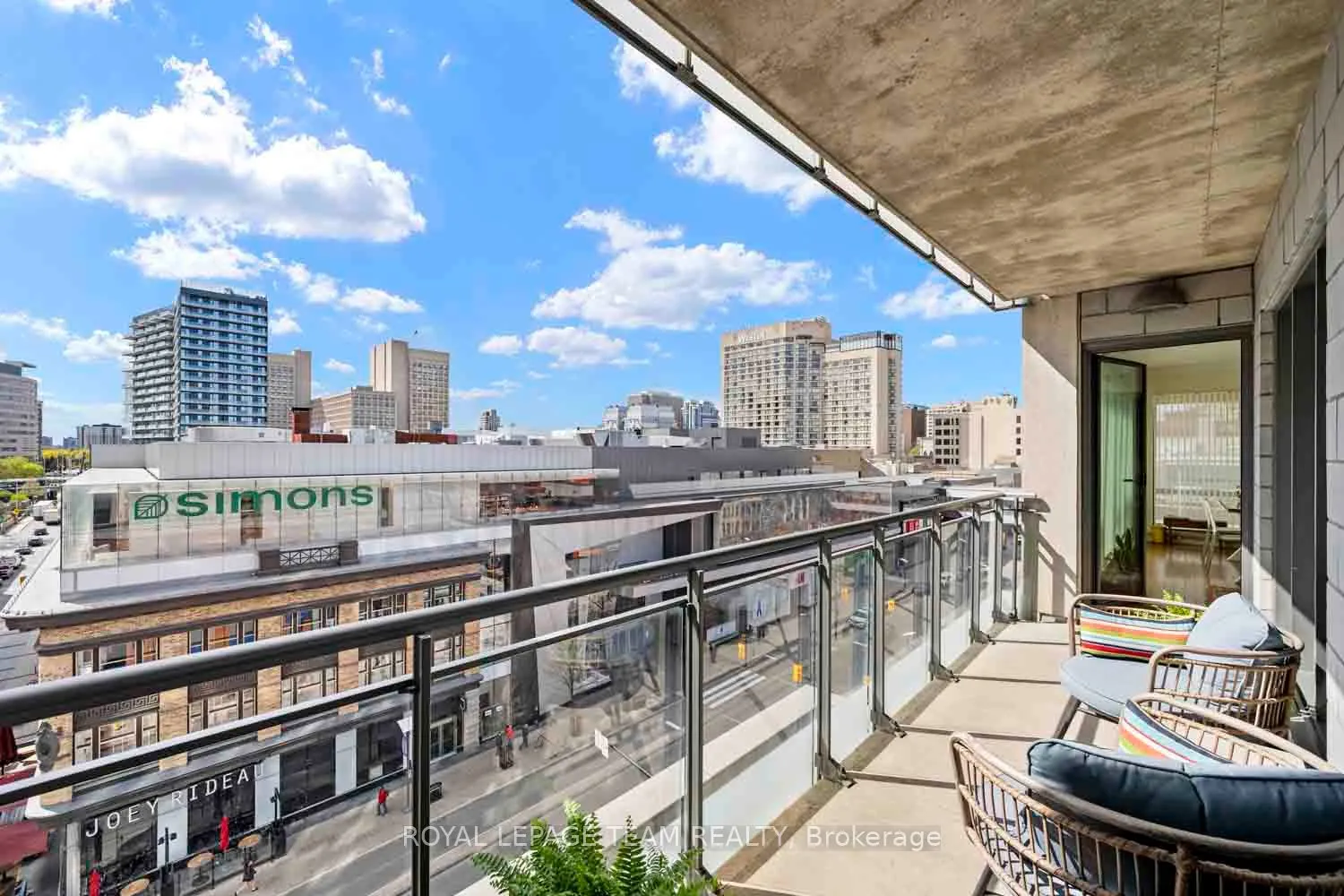 90 George Street #601