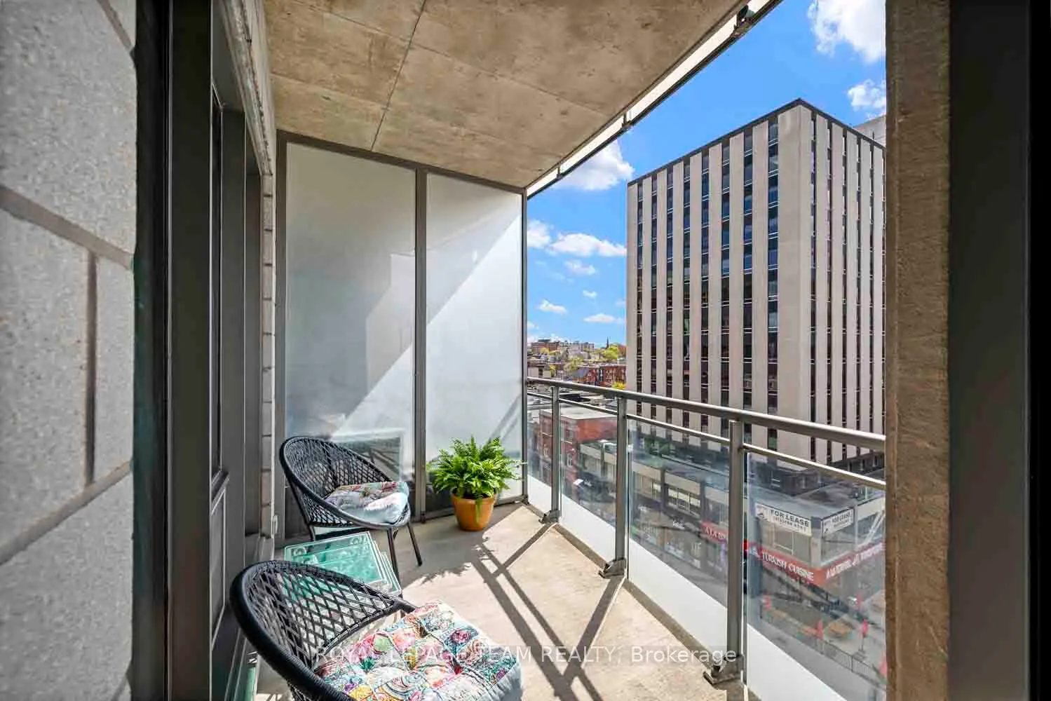 90 George Street #601