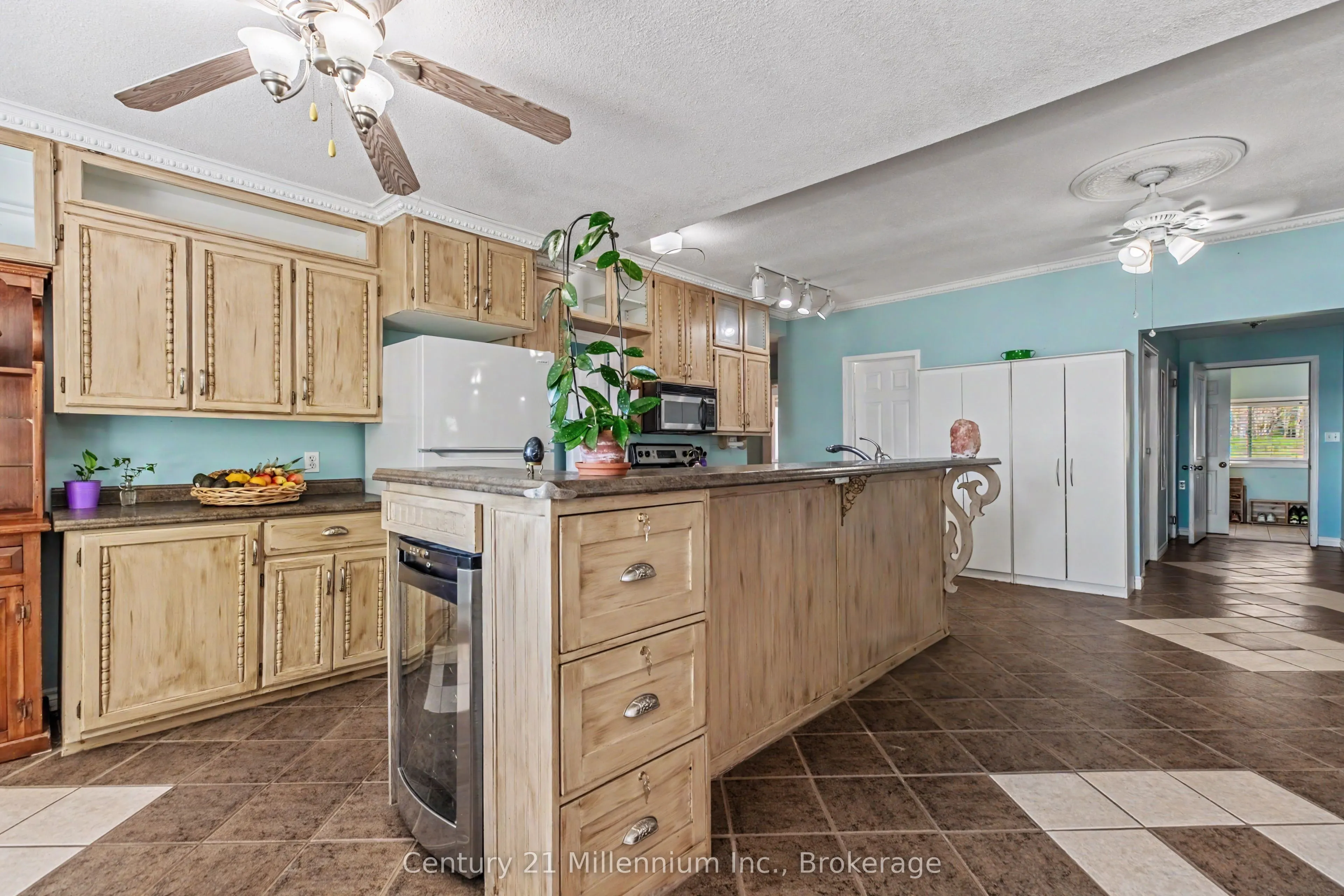 117 Kiowana Beach Road